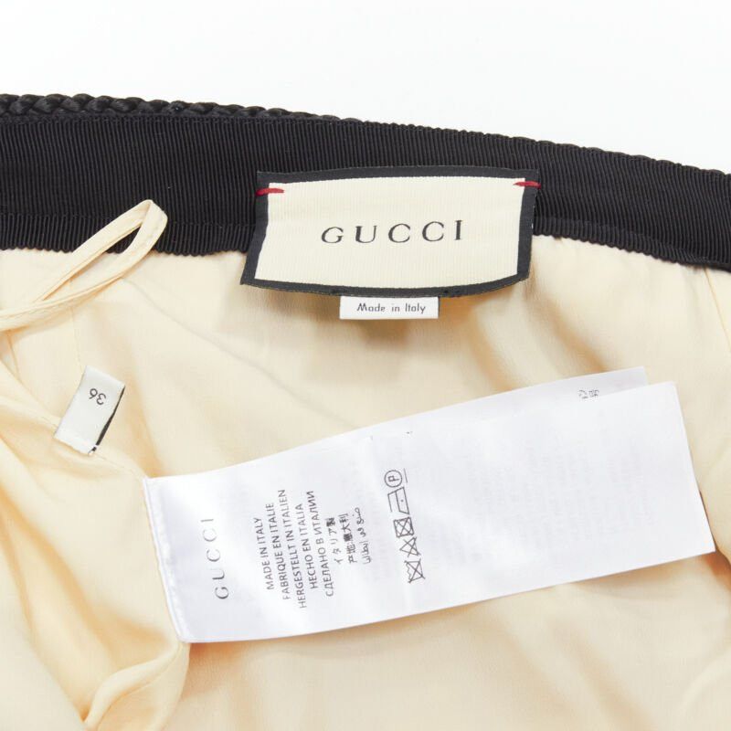 Gucci GUCCI red beige checkered tweed gold tone GG button mini skirt IT36 XXS Size 25" / US 0 / IT 36 - 8 Thumbnail