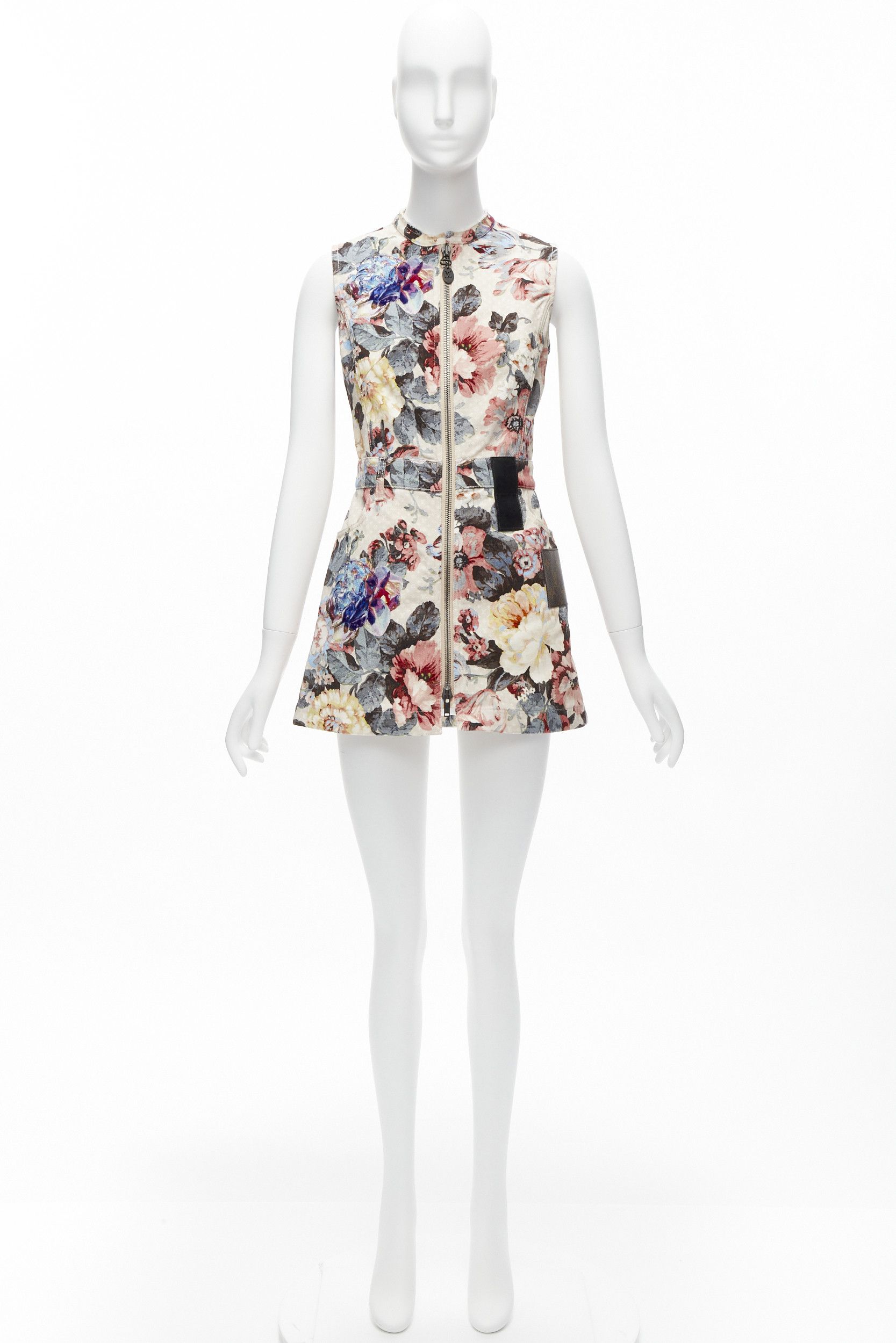Louis Vuitton LOUIS VUITTON 2022 Vintage Floral LV monogram patch denim zip dress FR34 XS Size XS / US 0-2 / IT 36-38 - 10 Thumbnail