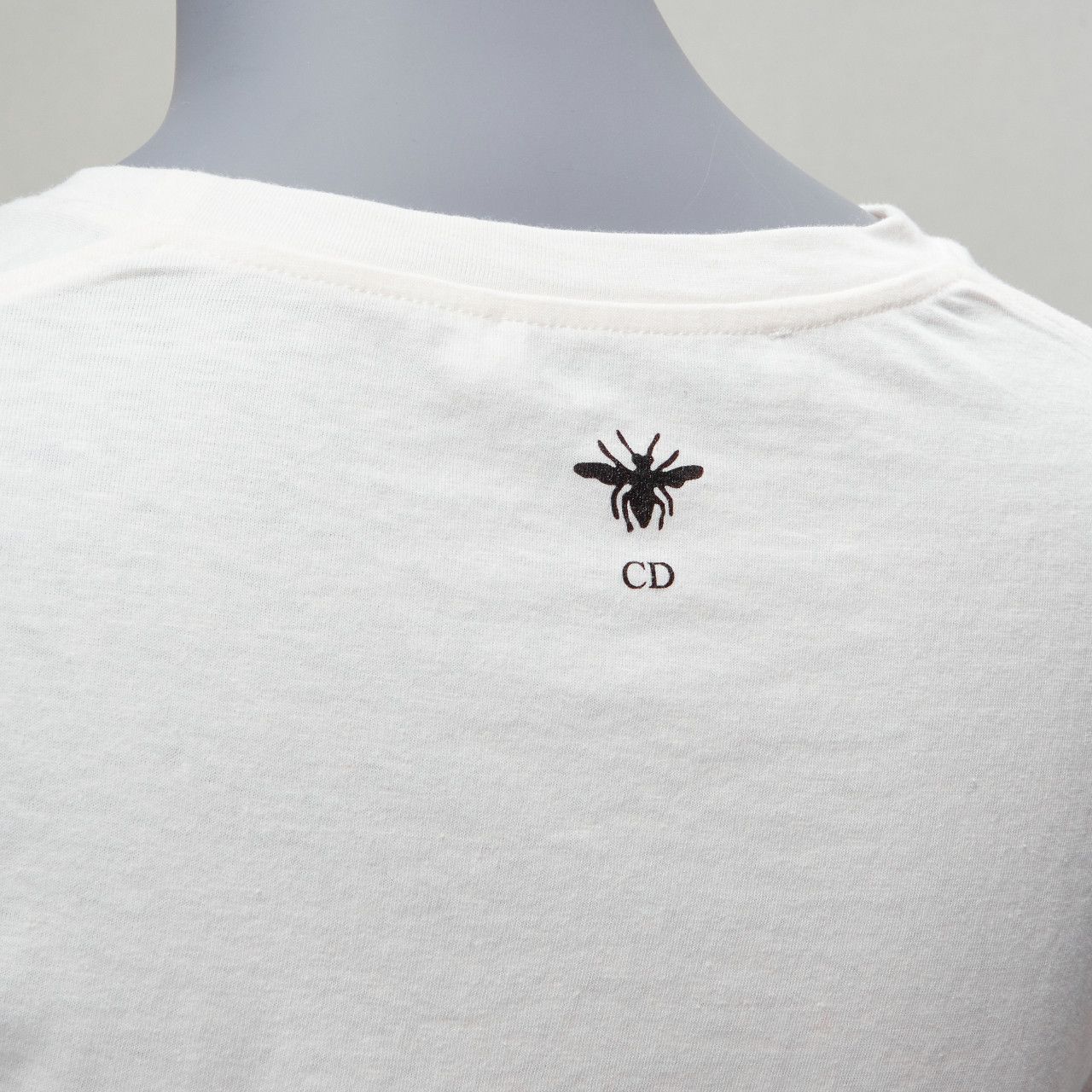 Dior CHRISTIAN DIOR 2022 Dior Vibe neon pink star logo graphic CD bee white tshirt XS Size S / US 4 / IT 40 - 2 Thumbnail
