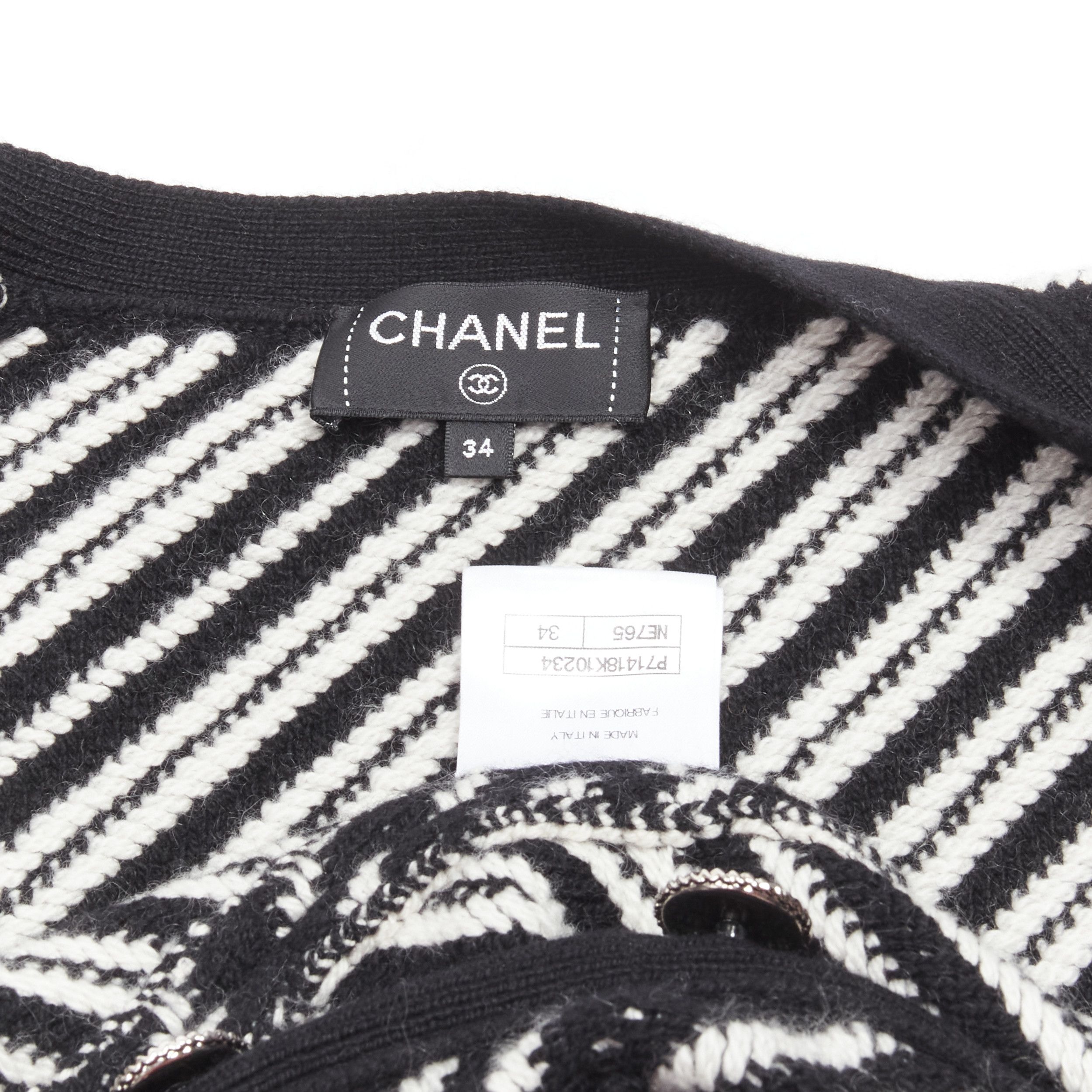Chanel CHANEL 100% cashmere black white graphic stripes 4 pocket vest jacket FR34 XS Size XS / US 0-2 / IT 36-38 - 10 Thumbnail