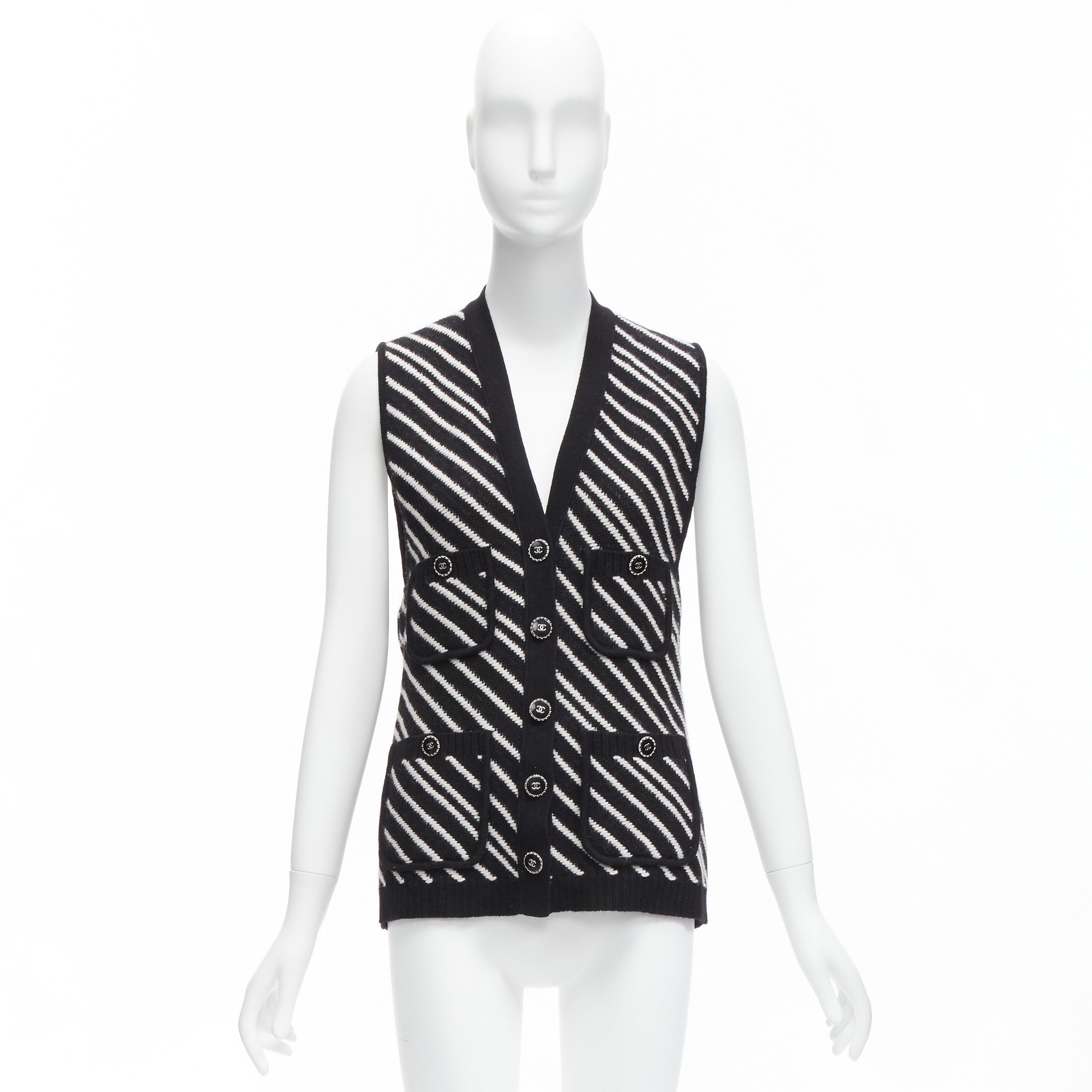 Chanel CHANEL 100% cashmere black white graphic stripes 4 pocket vest jacket FR34 XS Size XS / US 0-2 / IT 36-38 - 11 Thumbnail