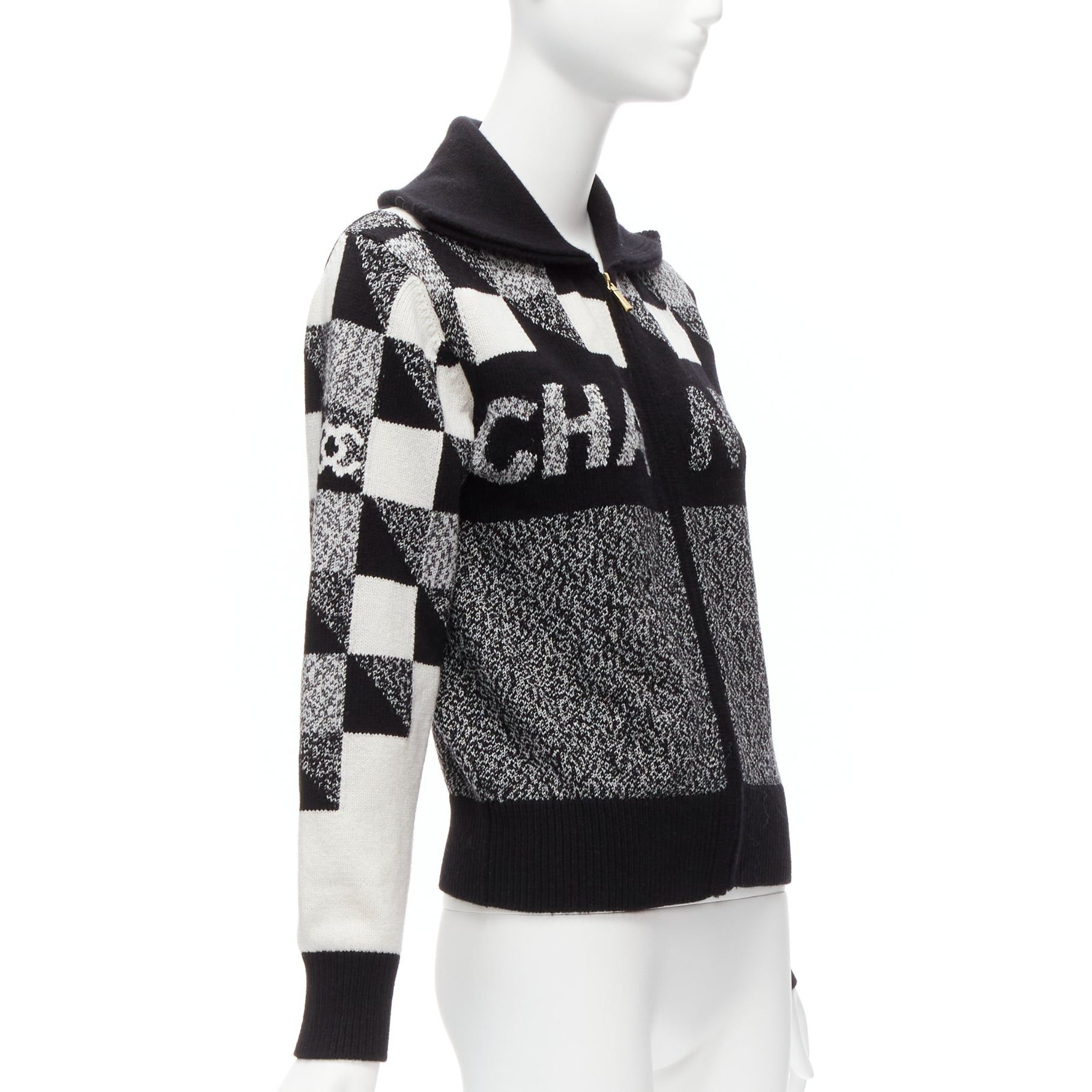 Chanel CHANEL 100% cashmere graphic CC logo black white cardigan FR34 XS Size XS / US 0-2 / IT 36-38 - 4 Thumbnail