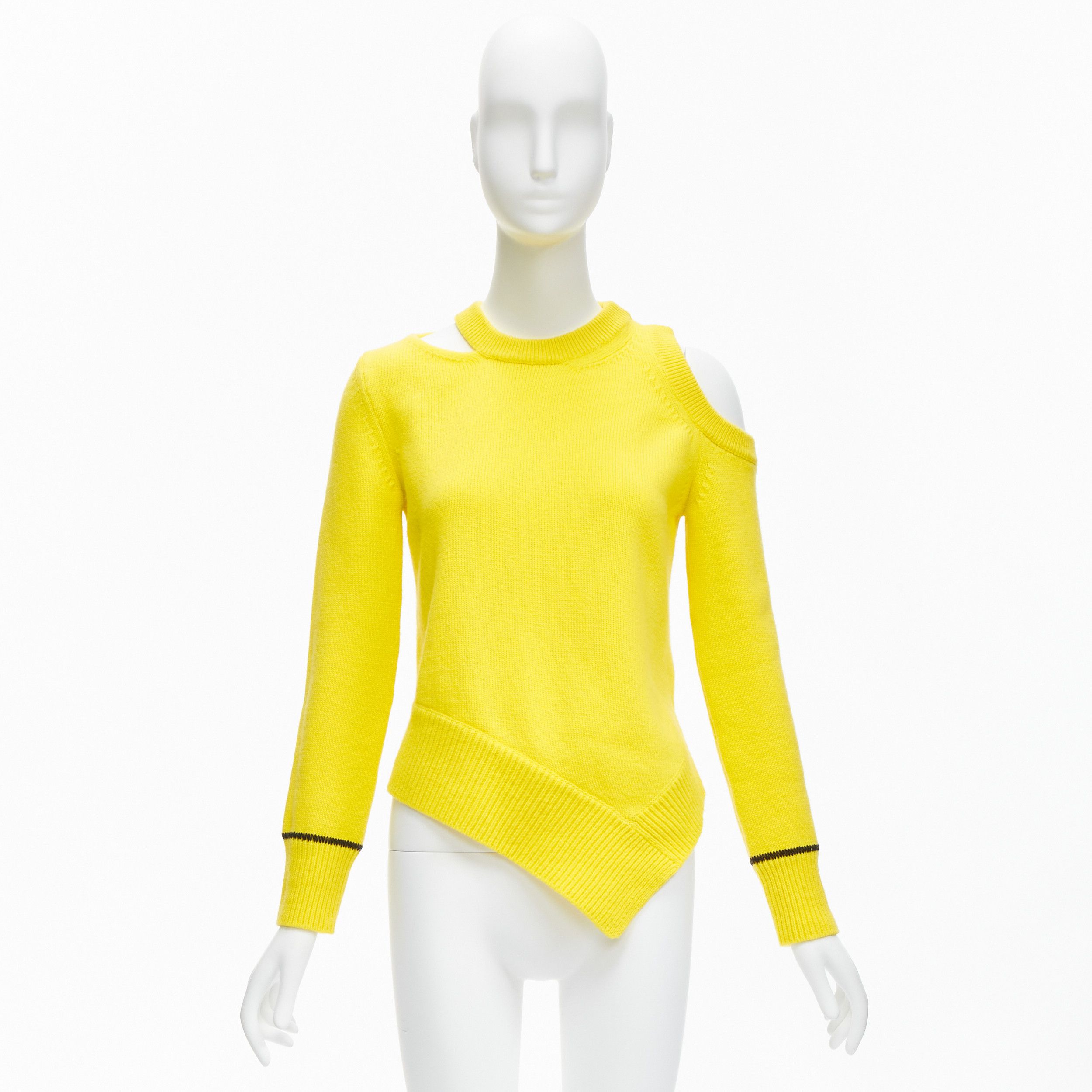 Alexander McQueen ALEXANDER MCQUEEN 2022 yellow wool blend asymmetric cold shoulder sweater S Size S / US 4 / IT 40 - 10 Thumbnail