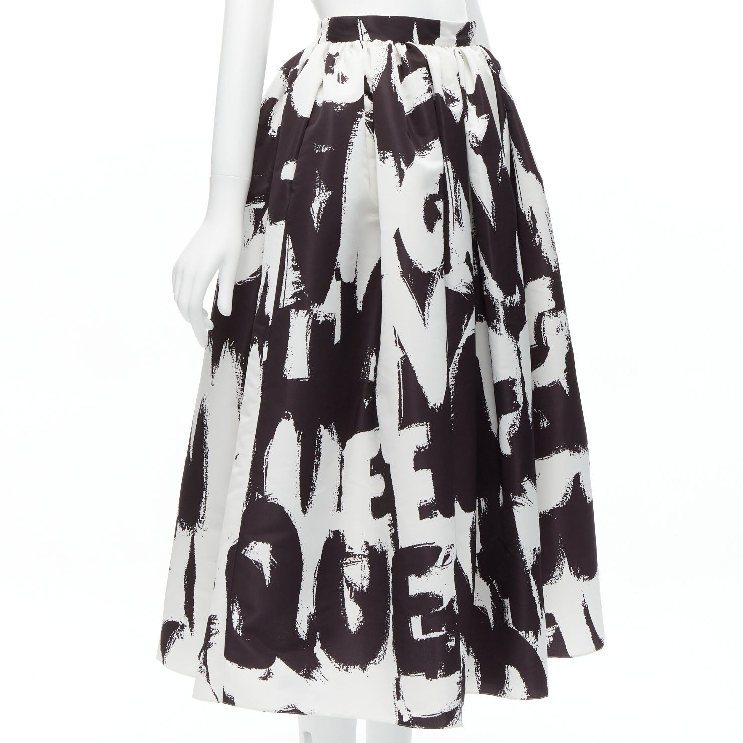 Alexander McQueen ALEXANDER MCQUEEN 2022 Brush Graffiti black white logo letter print flared full skirt IT38 XS Size 26" / US 2 / IT 38 - 3 Thumbnail