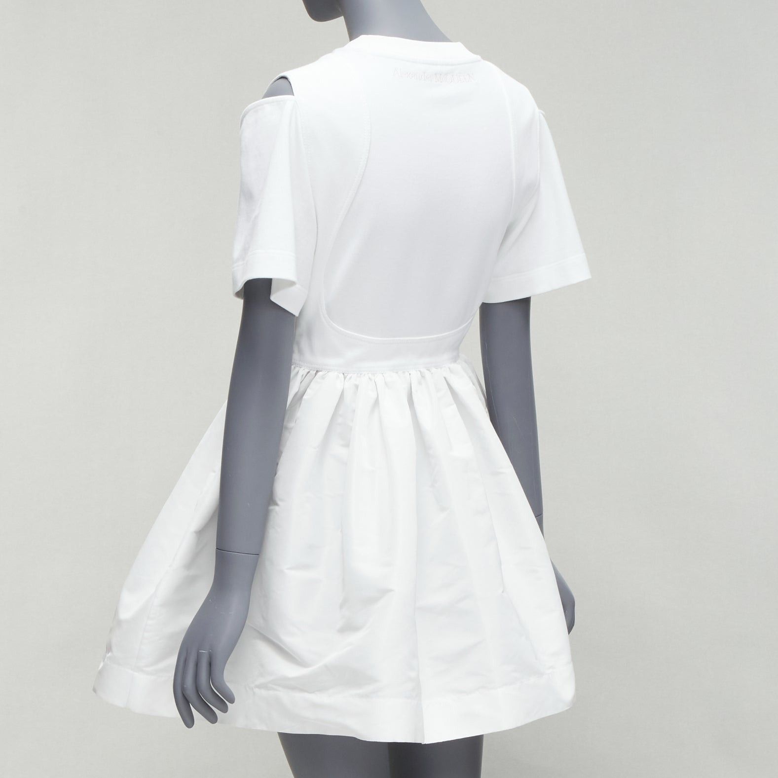 Alexander McQueen ALEXANDER MCQUEEN 2022 white cut out shoulder flared short dress IT38 XS Size XS / US 0-2 / IT 36-38 - 6 Thumbnail