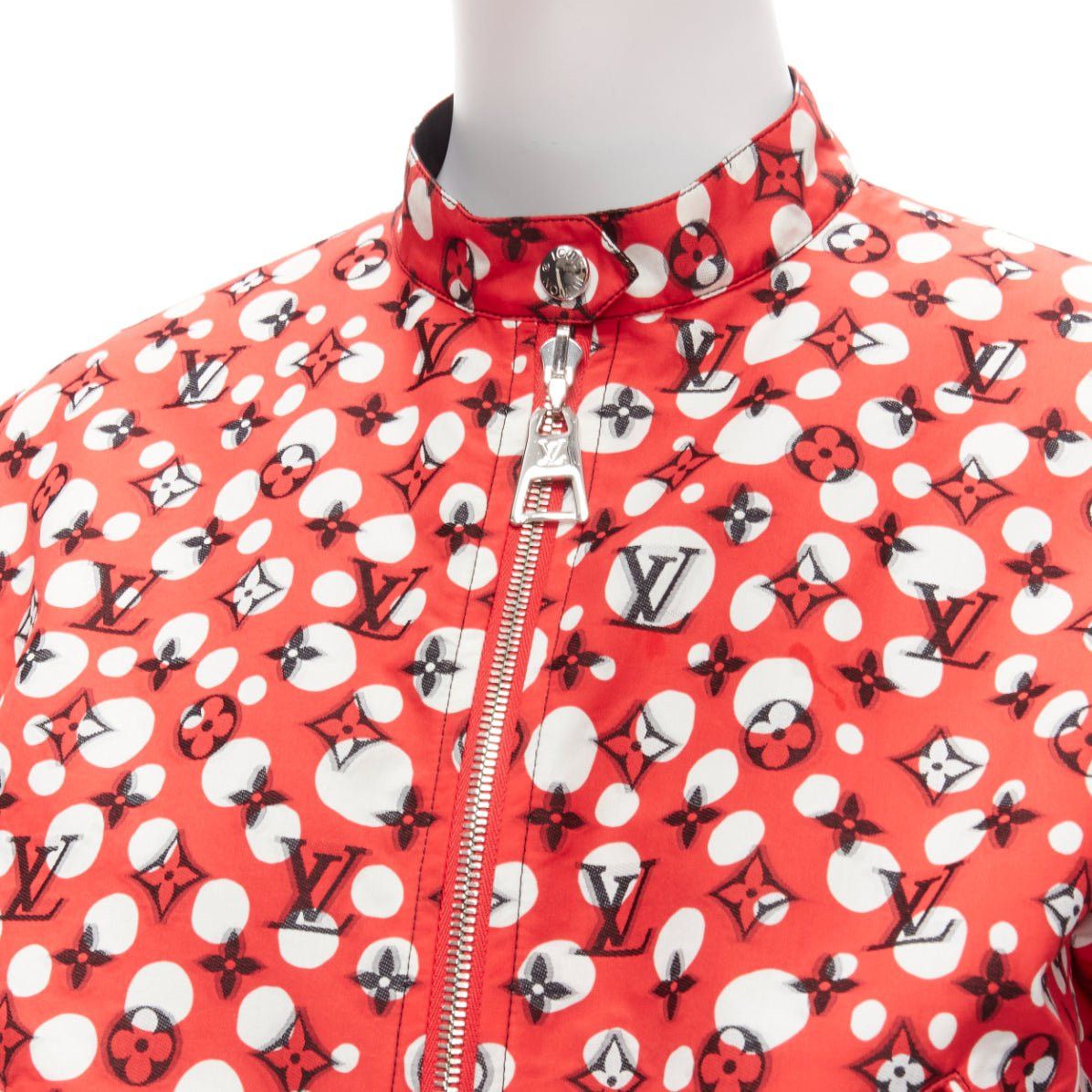 Louis Vuitton LOUIS VUITTON Yayoi Kusama 2023 Runway Reversible red infinity dots LV monogram bomber FR34 XS Size XS / US 0-2 / IT 36-38 - 13 Thumbnail