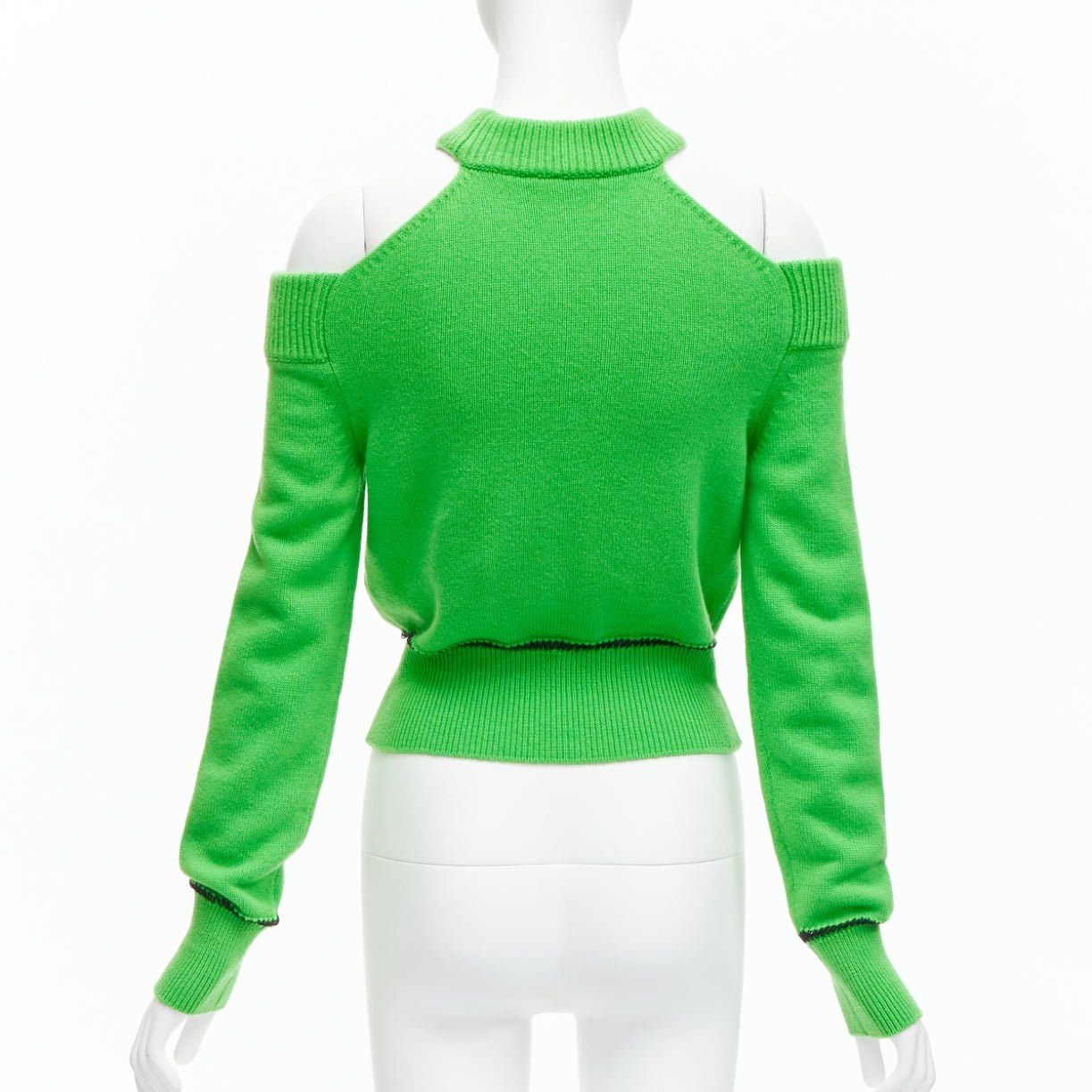 Alexander McQueen ALEXANDER MCQUEEN 2022 100% wool green cold shoulder black lattice seam sweater S Size S / US 4 / IT 40 - 5 Thumbnail