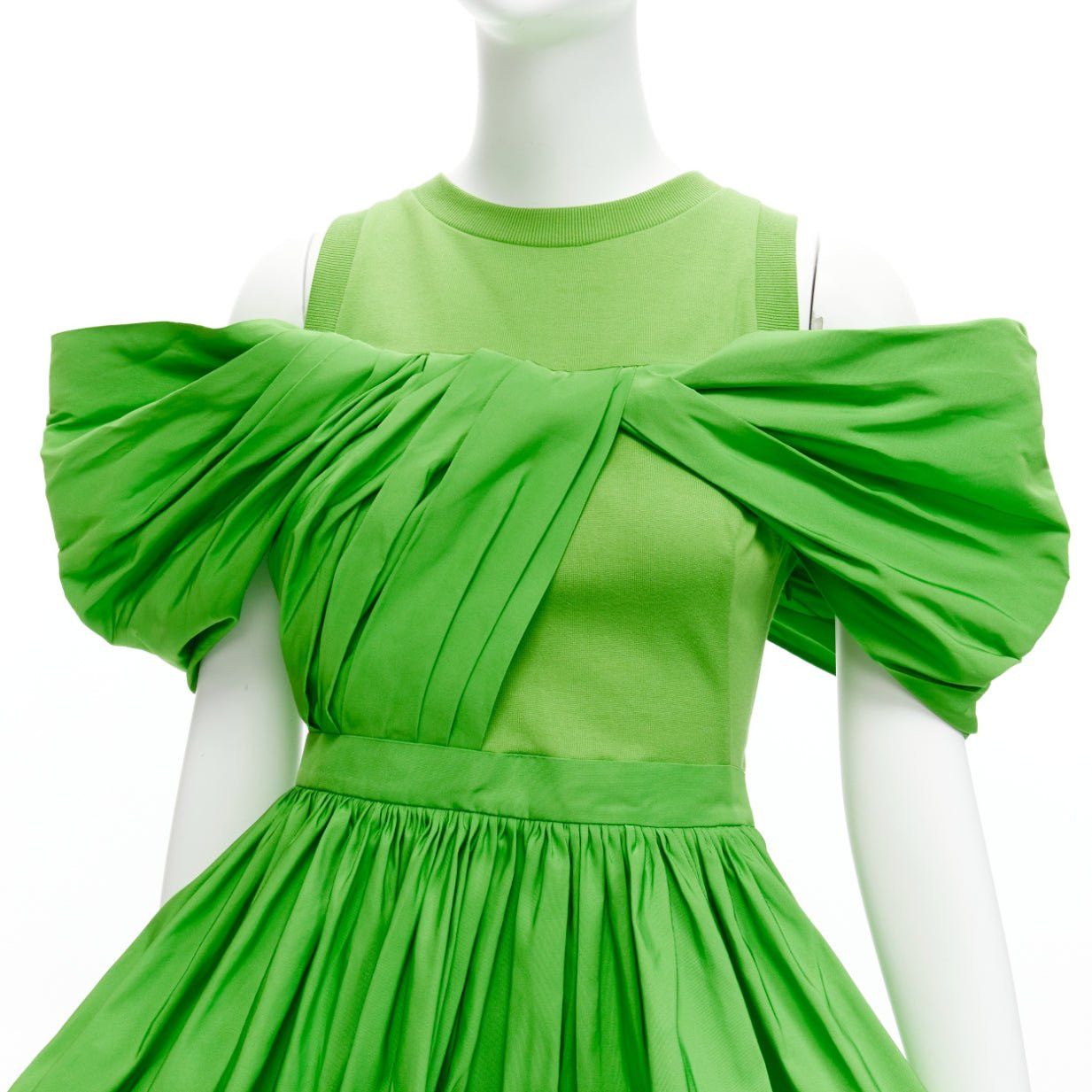 ALEXANDER MCQUEEN 2023 green cotton pleated peplum faille cold shoulder top IT38 XS