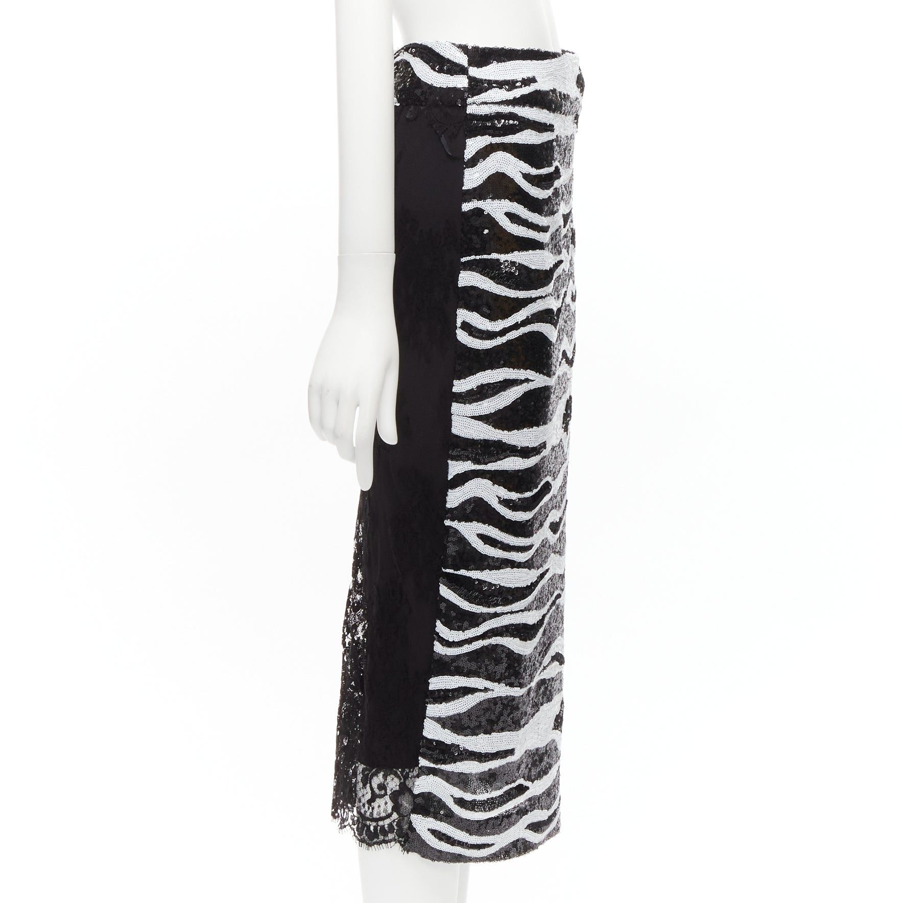 Dolce & Gabbana DOLCE GABBANA 2022 black white zebra sequins chantilly lace back pencil skirt IT38 XS Size 26" / US 2 / IT 38 - 4 Thumbnail