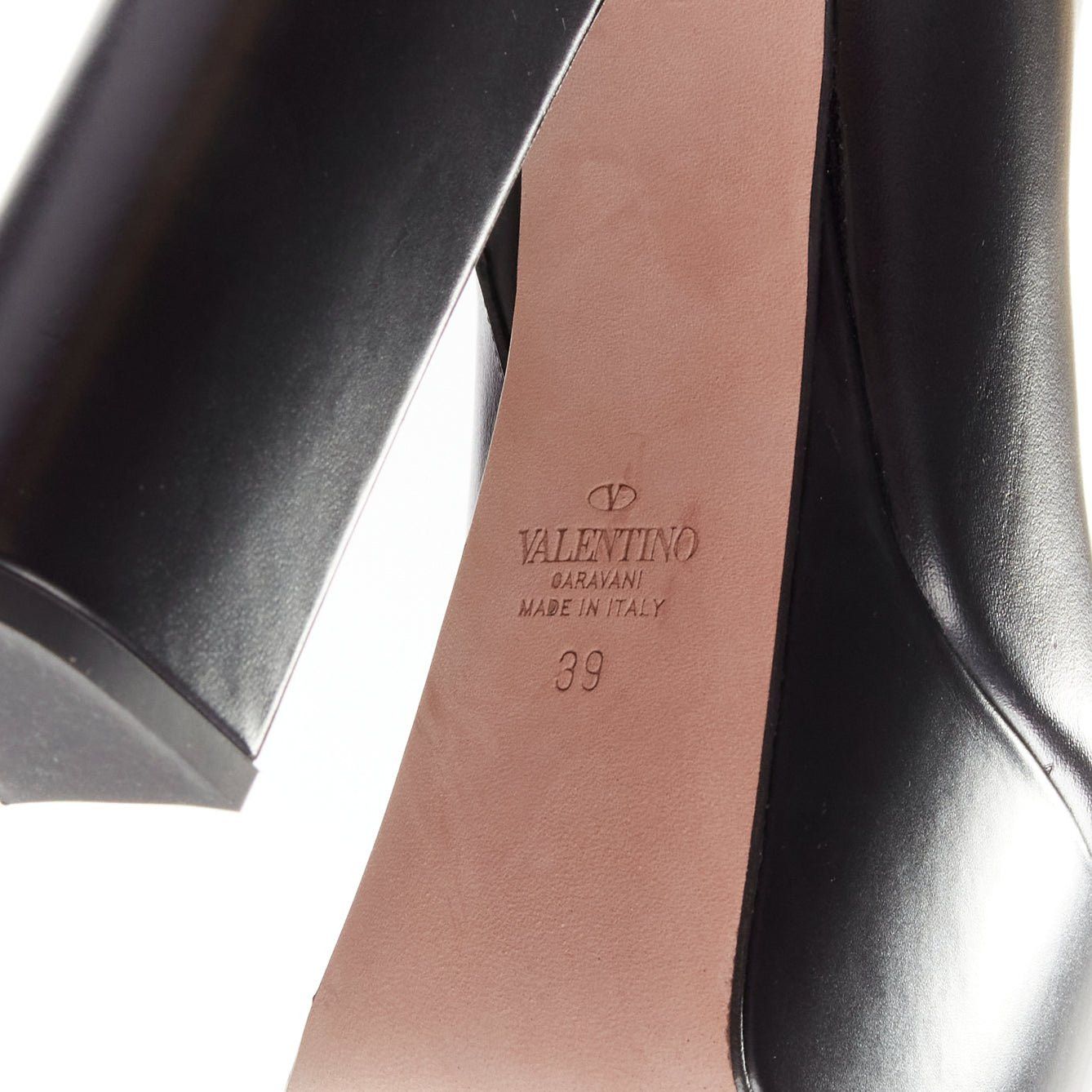 Valentino VALENTINO 2023 Tango 155 black leather Vlogo gold buckle platform boots EU39 Size US 9 / IT 39 - 10 Thumbnail