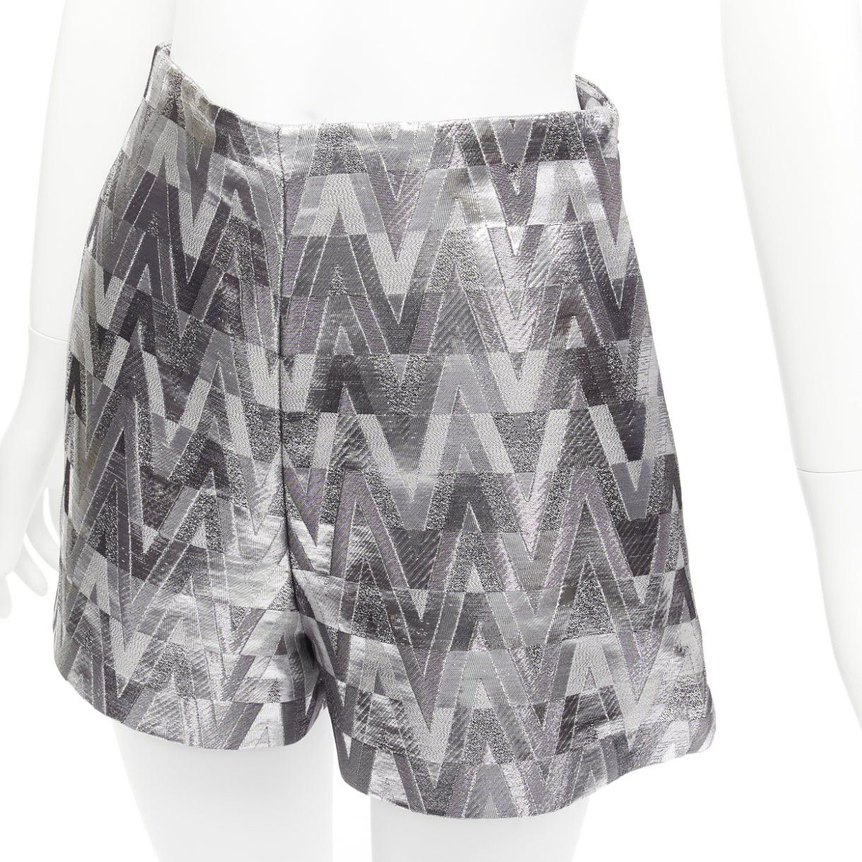 Valentino VALENTINO V Optical metallic silver graphic jacquard highwa stied shorts IT38 XS Size 26" / US 2 / IT 38 - 2 Thumbnail