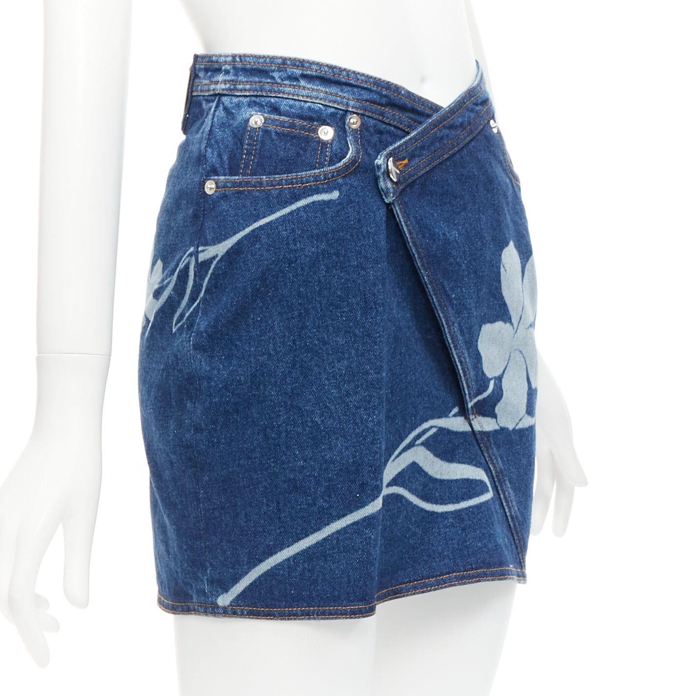 Other DAVID KOMA 2022 blue organic cotton floral silver logo button skirt UK6 XS Size 26" / US 2 / IT 38 - 3 Thumbnail