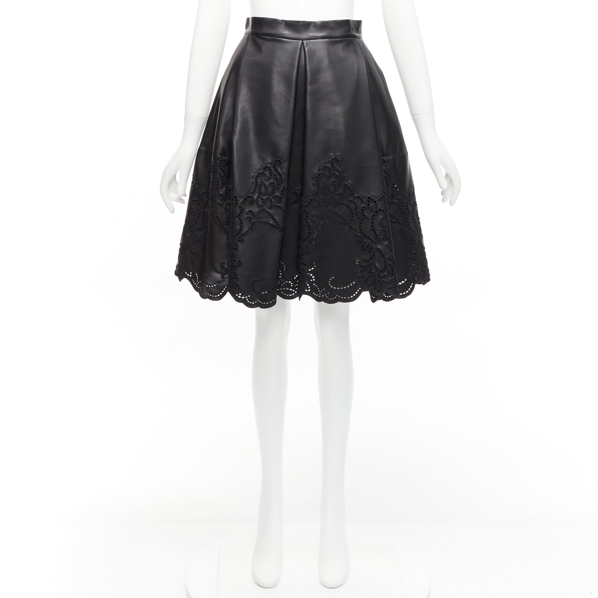 Ermanno Scervino ERMANNO SCERVINO black faux leather lattice embroidery scalloped skirt IT38 XS Size 26" / US 2 / IT 38 - 9 Thumbnail