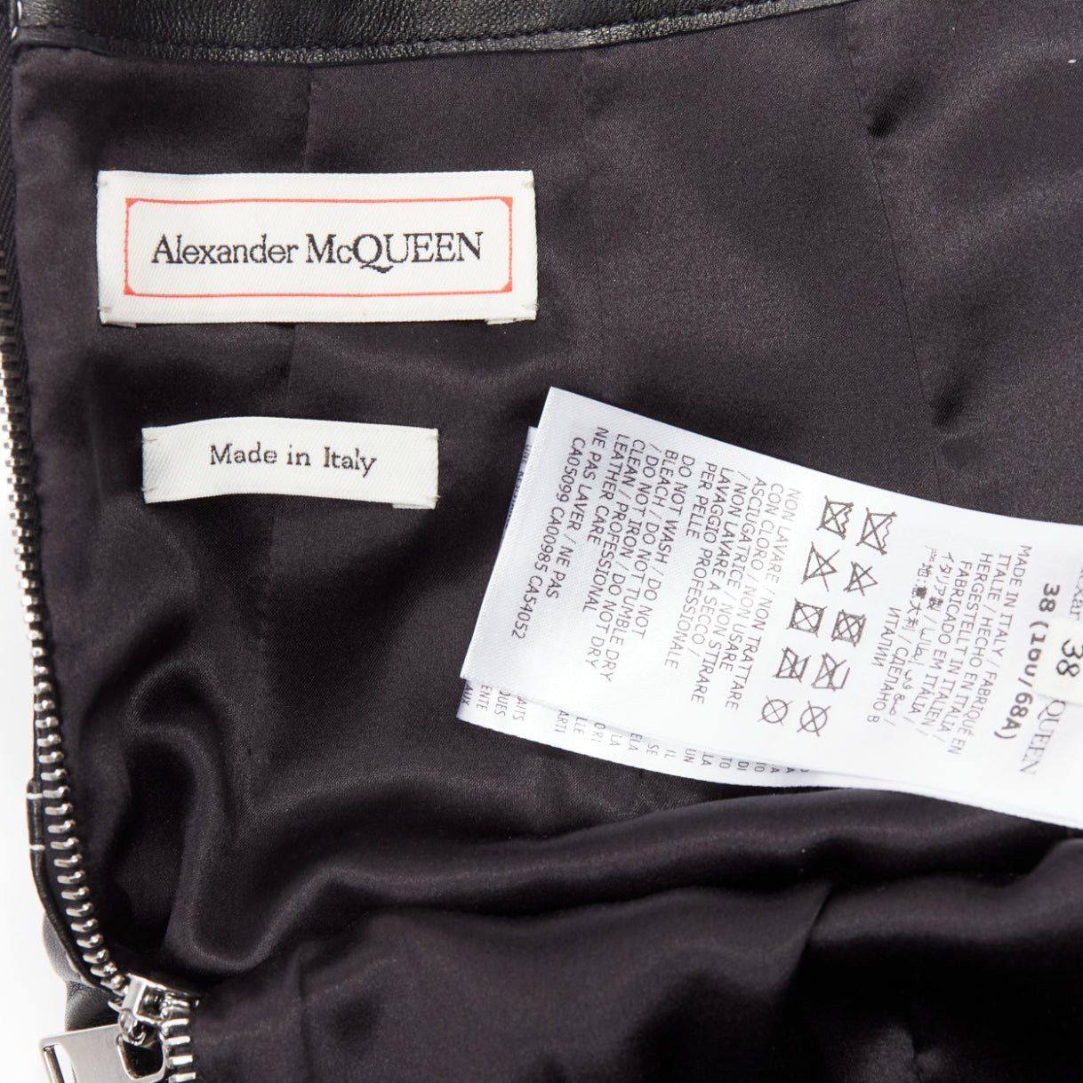 Alexander McQueen ALEXANDER MCQUEEN black leather white overstitch biker zip pencil skirt IT38 XS Size 26" / US 2 / IT 38 - 8 Thumbnail