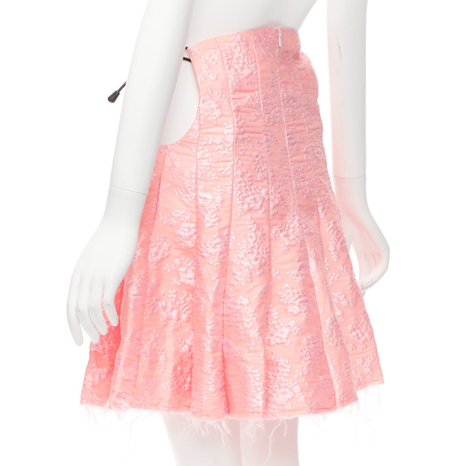 Shushu/Tong SHU SHU TONG light pink cloque bungee cord cut out waist flared skirt UK6 XS Size 26" / US 2 / IT 38 - 6 Thumbnail