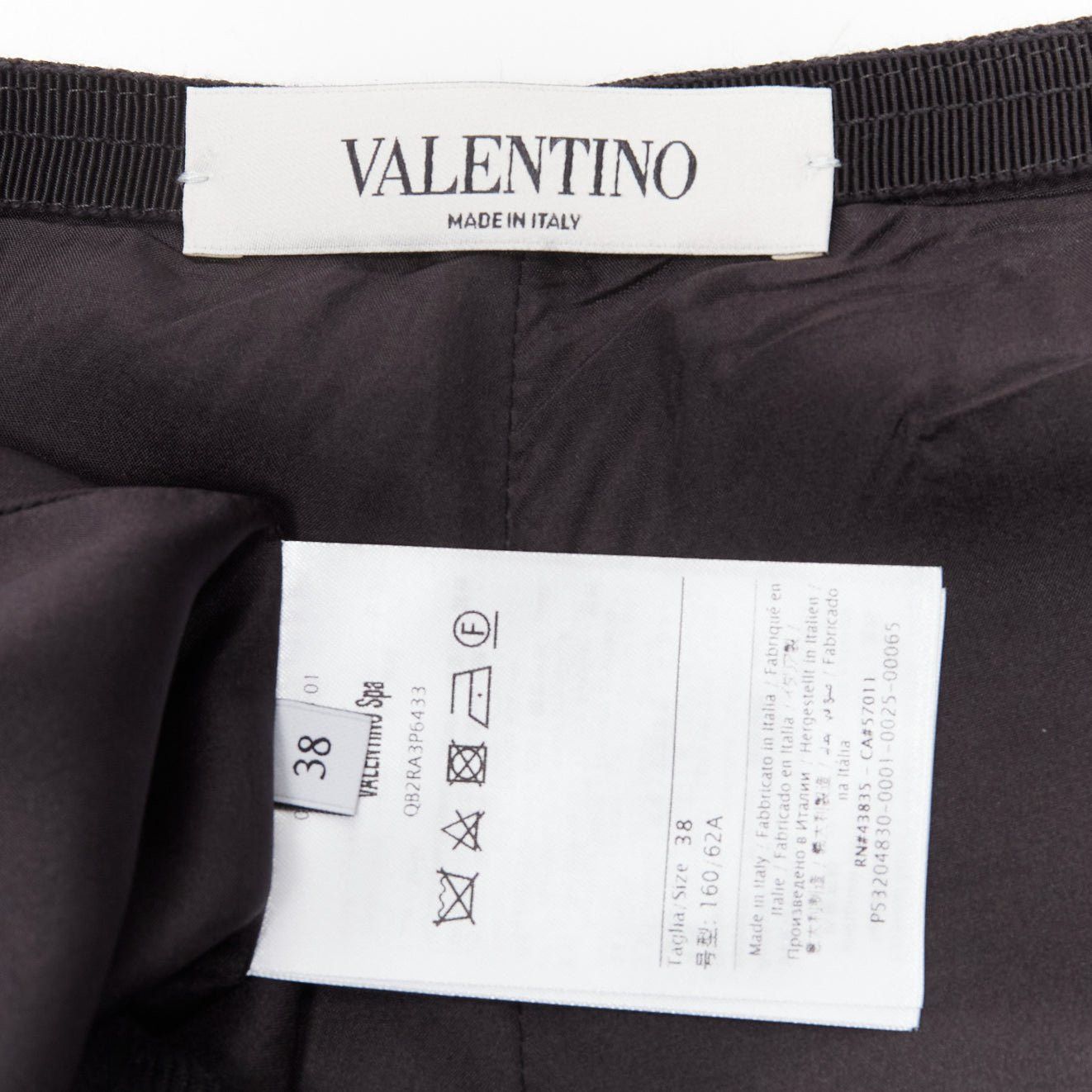Valentino VALENTINO black virgin wool blend red bead Heart flared skirt shorts IT38 XS Size 26" / US 2 / IT 38 - 8 Thumbnail