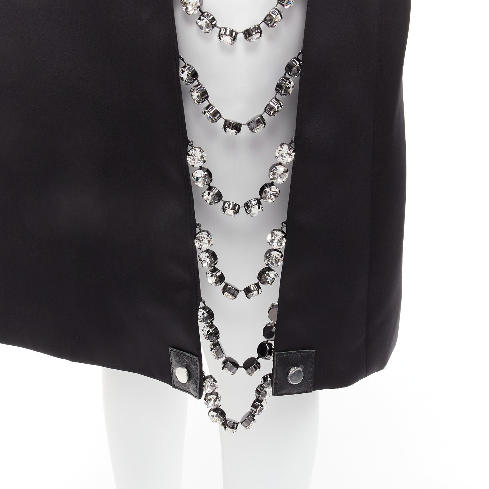 Christopher Kane CHRISTOPHER KANE 2019 Runway black satin silver jewel chain slit skirt IT38 XS Size 26" / US 2 / IT 38 - 7 Thumbnail