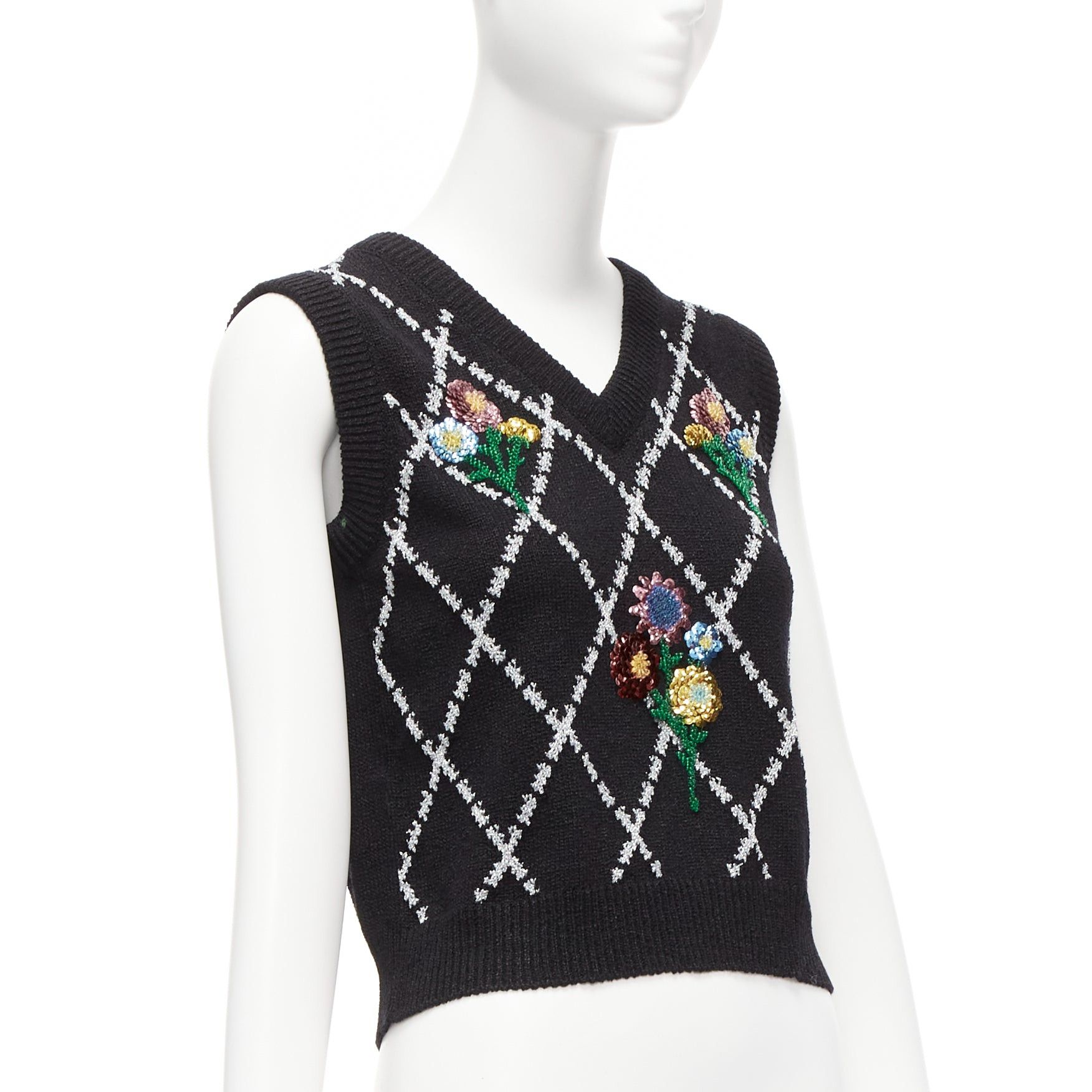 Gucci GUCCI black silver diamong argyle floral embellished sweater vest S Size S / US 4 / IT 40 - 3 Thumbnail