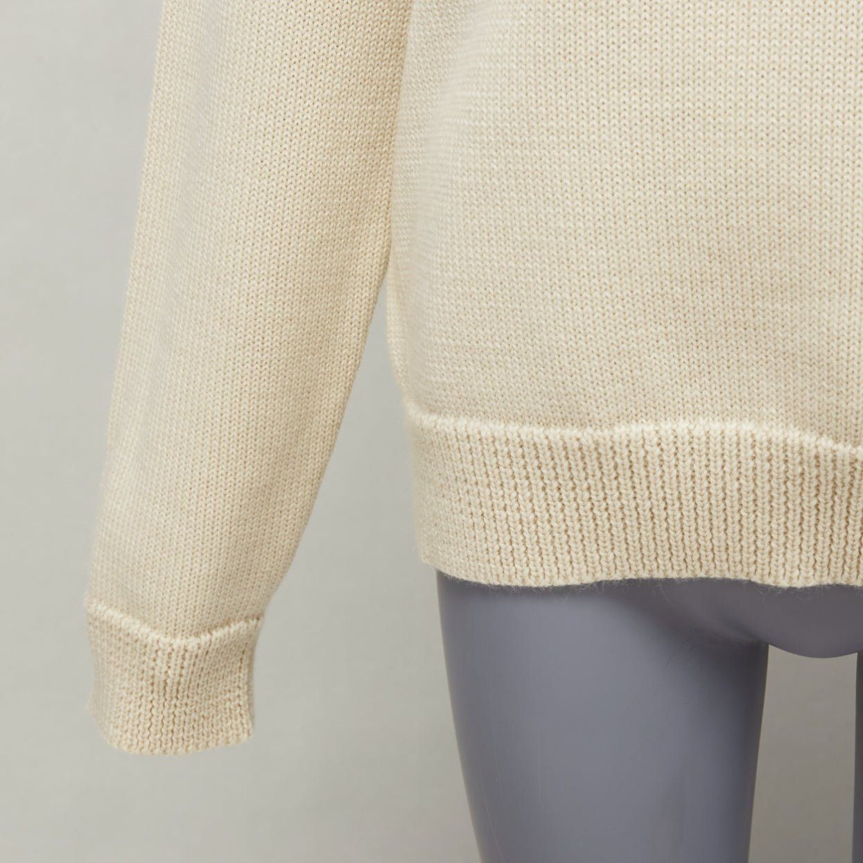 Gucci GUCCI 100% wool cream Vintage GG monogram V-neck varsity sweater S Size M / US 6-8 / IT 42-44 - 7 Thumbnail