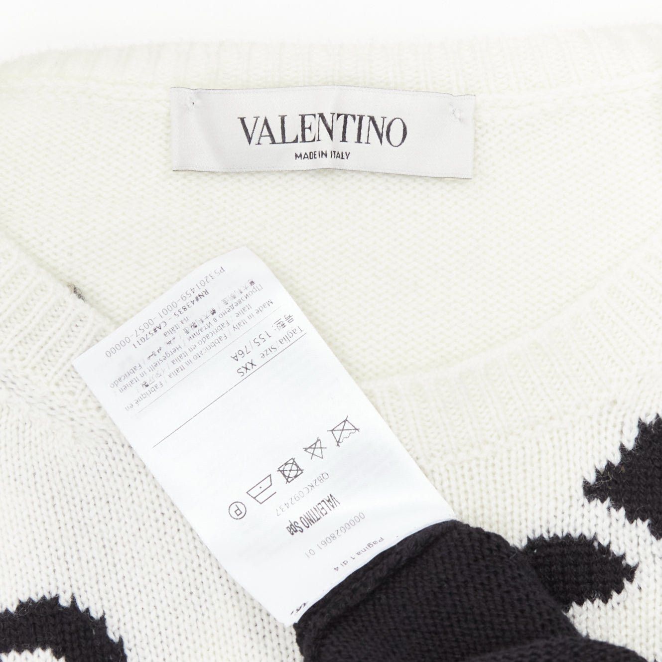 Valentino VALENTINO 100% cashmere Waves logo intarsia black white graphic sweater XXS Size XS / US 0-2 / IT 36-38 - 8 Thumbnail