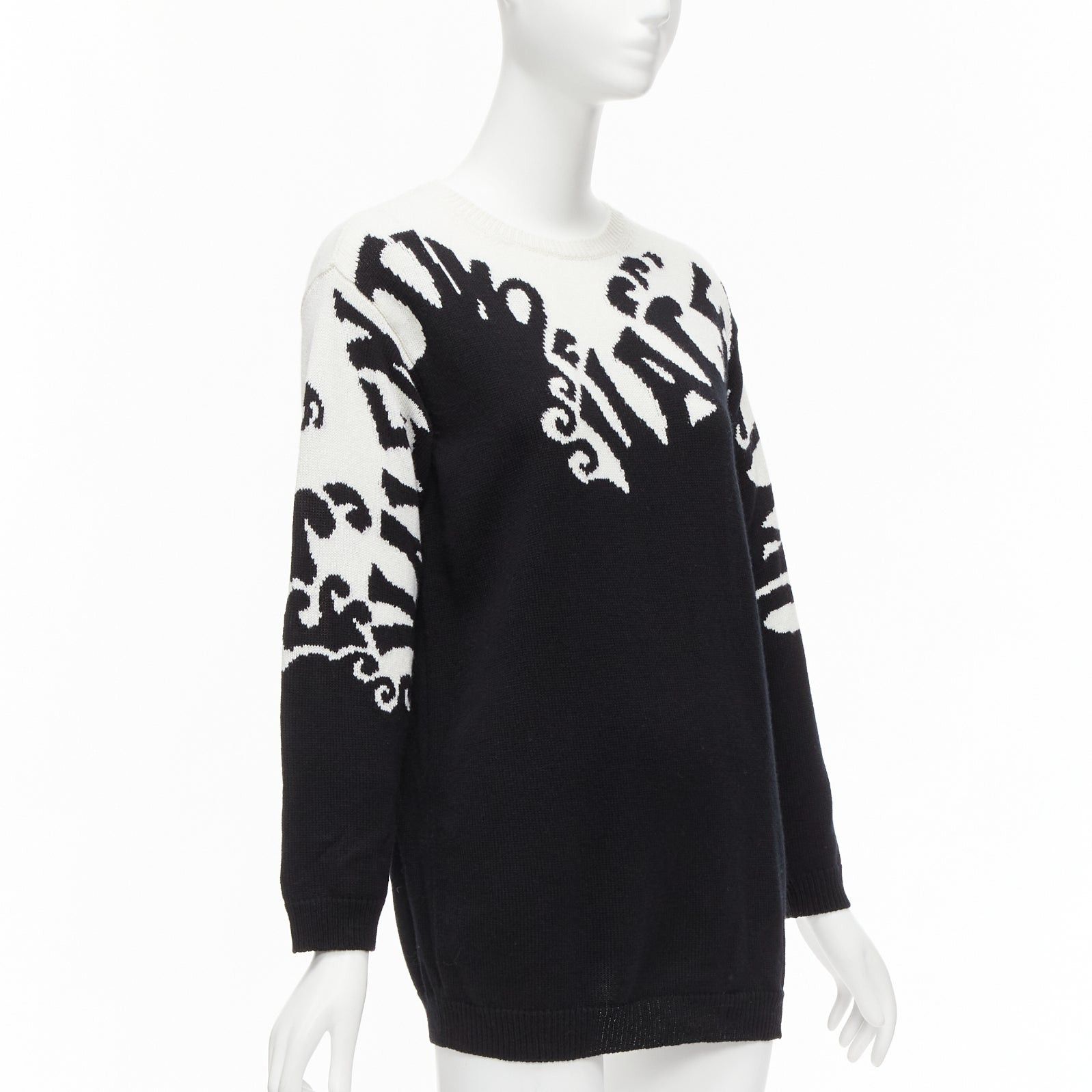 Valentino VALENTINO 100% cashmere Waves logo intarsia black white graphic sweater XXS Size XS / US 0-2 / IT 36-38 - 3 Thumbnail