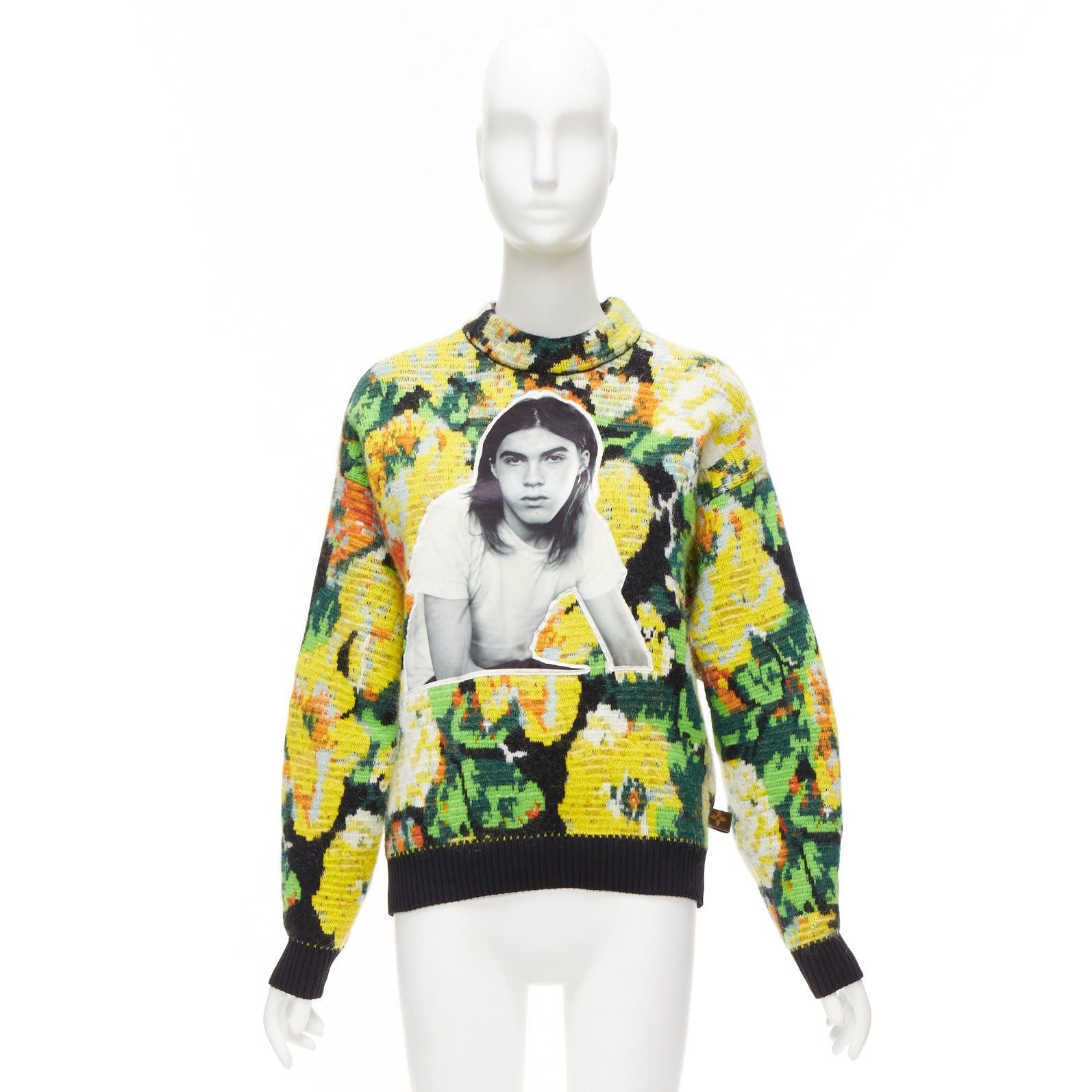 Louis Vuitton LOUIS VUITTON David Sims 2022 Runway floral jacquard portrait sweater XS Size S / US 4 / IT 40 - 9 Thumbnail