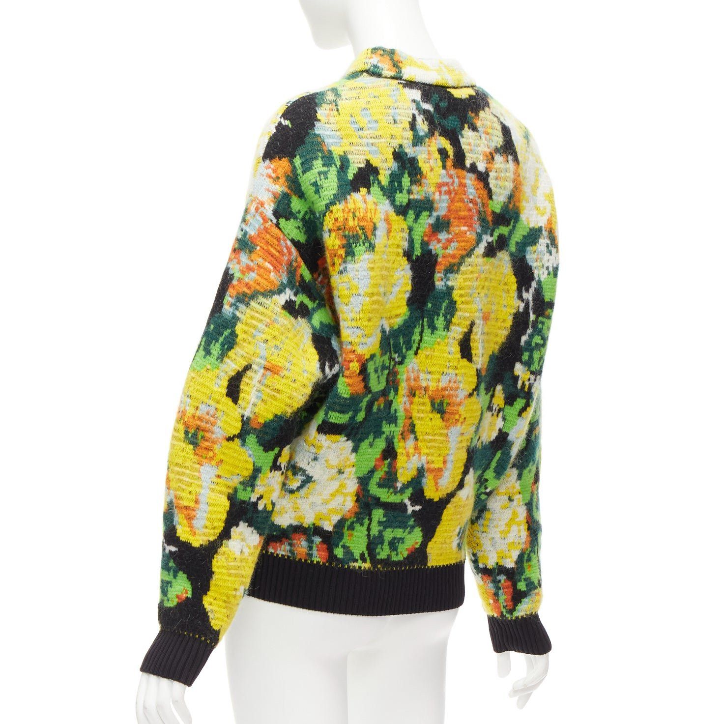 Louis Vuitton LOUIS VUITTON David Sims 2022 Runway floral jacquard portrait sweater XS Size S / US 4 / IT 40 - 6 Thumbnail