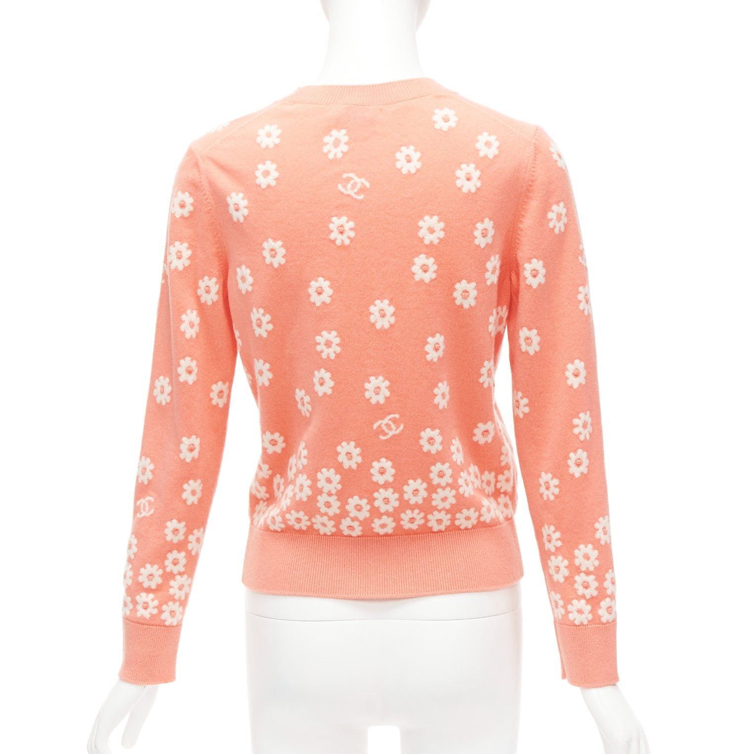 Chanel CHANEL 22P peach cashmere blend floral CC knitted pullover sweater FR34 Size XS / US 0-2 / IT 36-38 - 6 Thumbnail