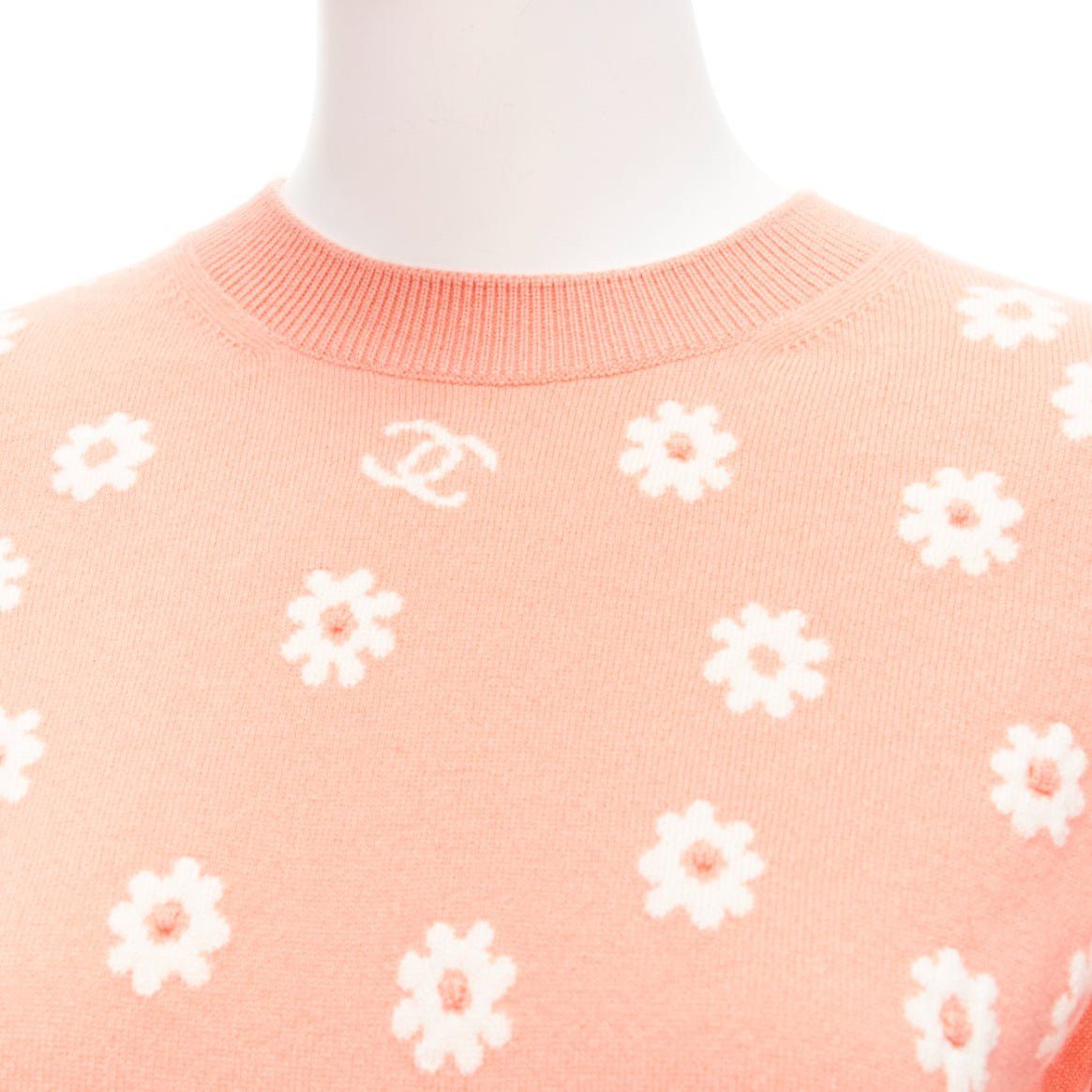 Chanel CHANEL 22P peach cashmere blend floral CC knitted pullover sweater FR34 Size XS / US 0-2 / IT 36-38 - 7 Thumbnail
