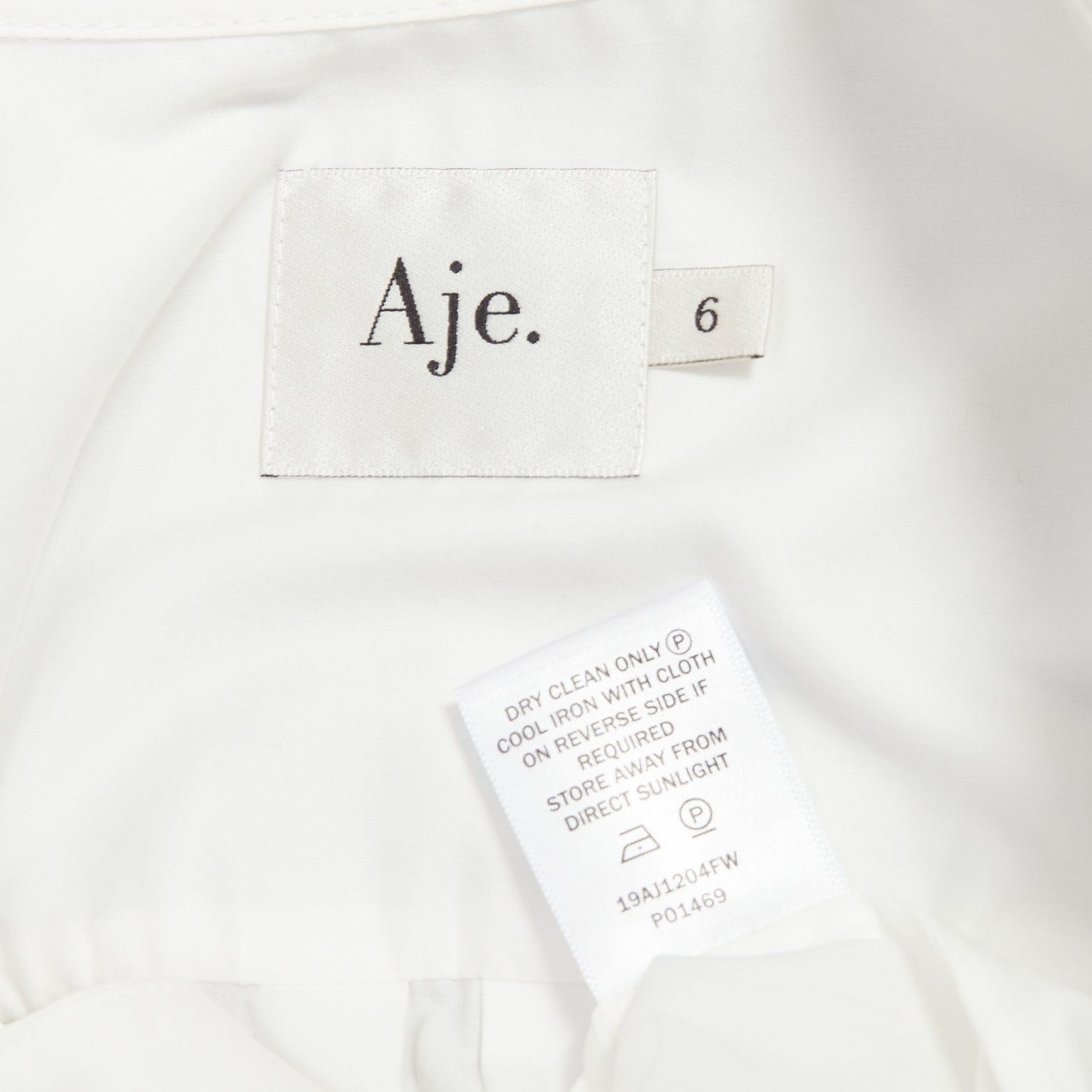 Aje AJE white cotton puff shoulder gold button rounded hem shirt AU6 XS Size XS / US 0-2 / IT 36-38 - 9 Thumbnail