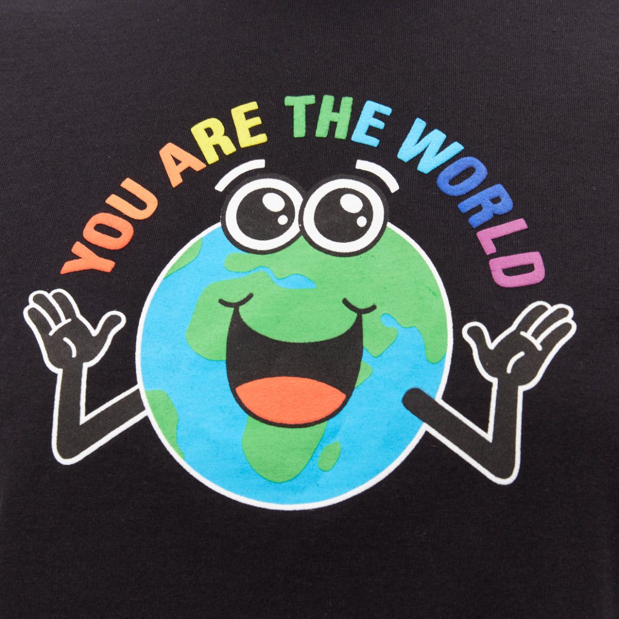 Balenciaga BALENCIAGA 2018 black You Are The World rainbow globe print cropped tshirt XS Size S / US 4 / IT 40 - 2 Thumbnail