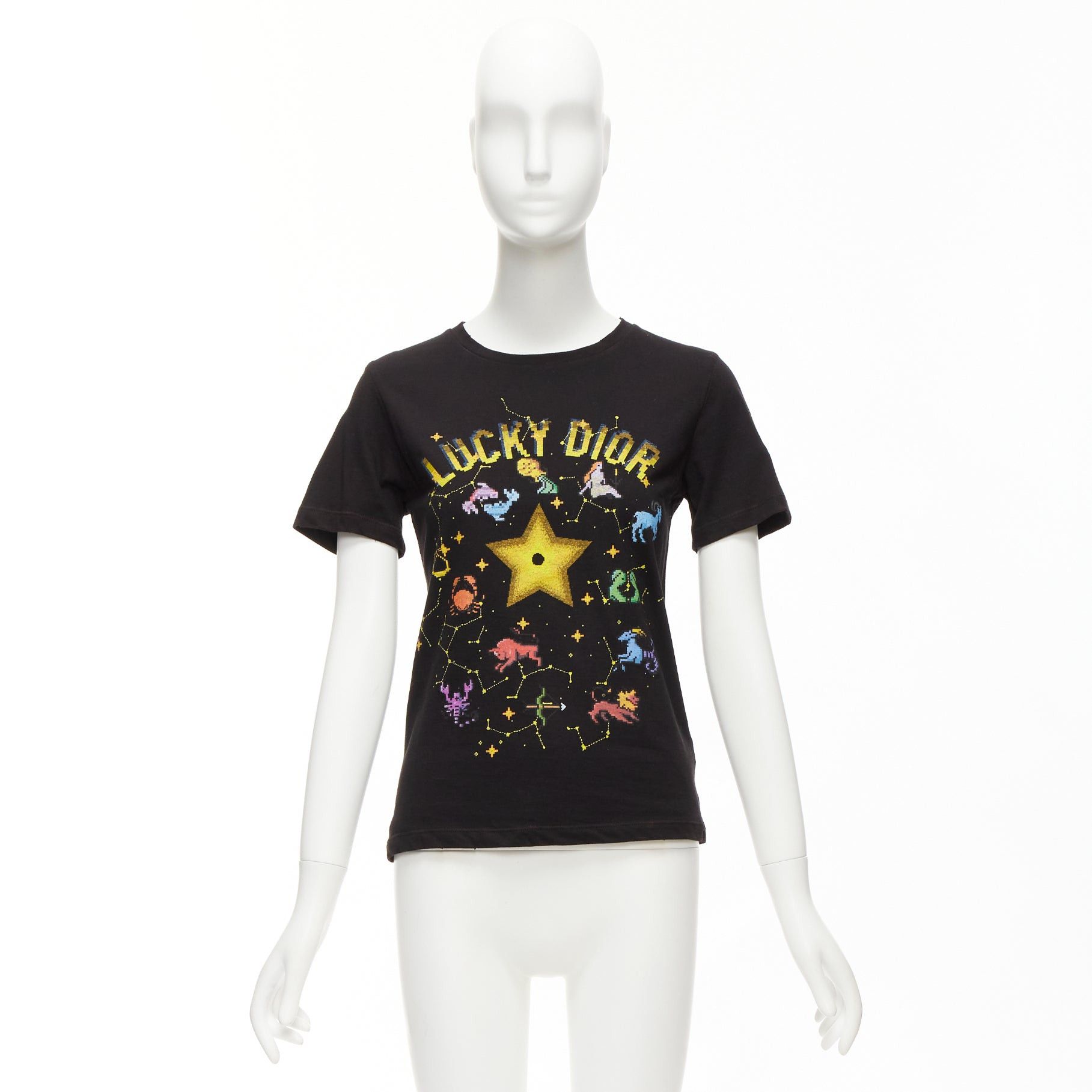 Dior DIOR Lucky Dior yellow logo astrology star bee print crew neck tshirt XS Size S / US 4 / IT 40 - 9 Thumbnail