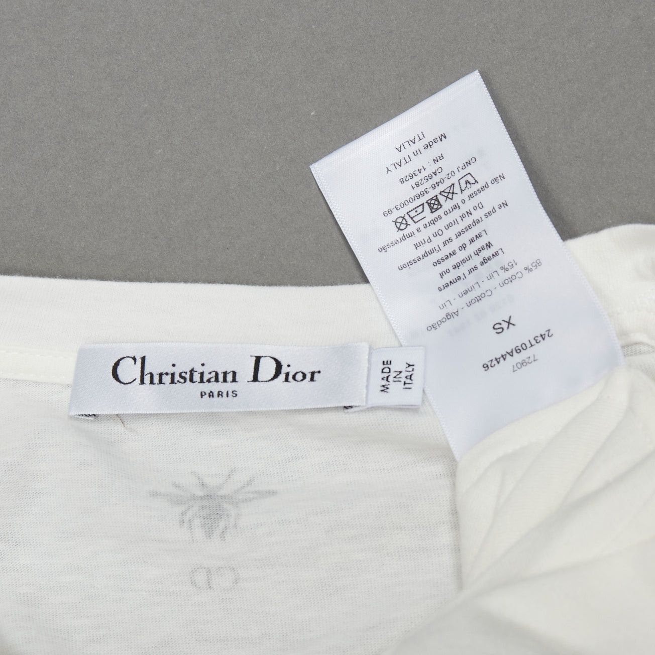 Dior CHRISTIAN DIOR 2022 L'union fait le Force white cotton linen stamp tee XS Size S / US 4 / IT 40 - 8 Thumbnail