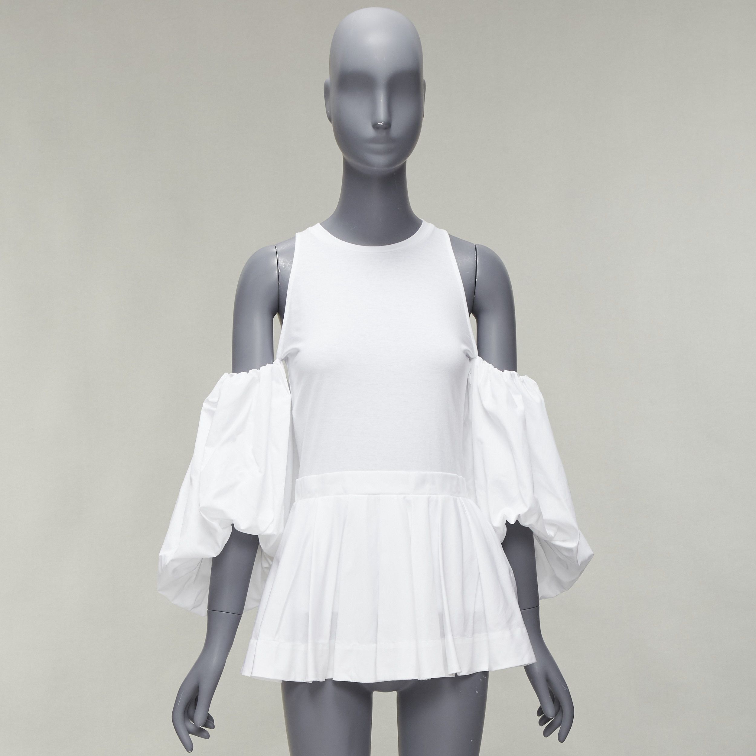 Alexander McQueen ALEXANDER MCQUEEN white cotton cold shoulder puff sleeve peplum tshirt IT38 XS Size XS / US 0-2 / IT 36-38 - 9 Thumbnail