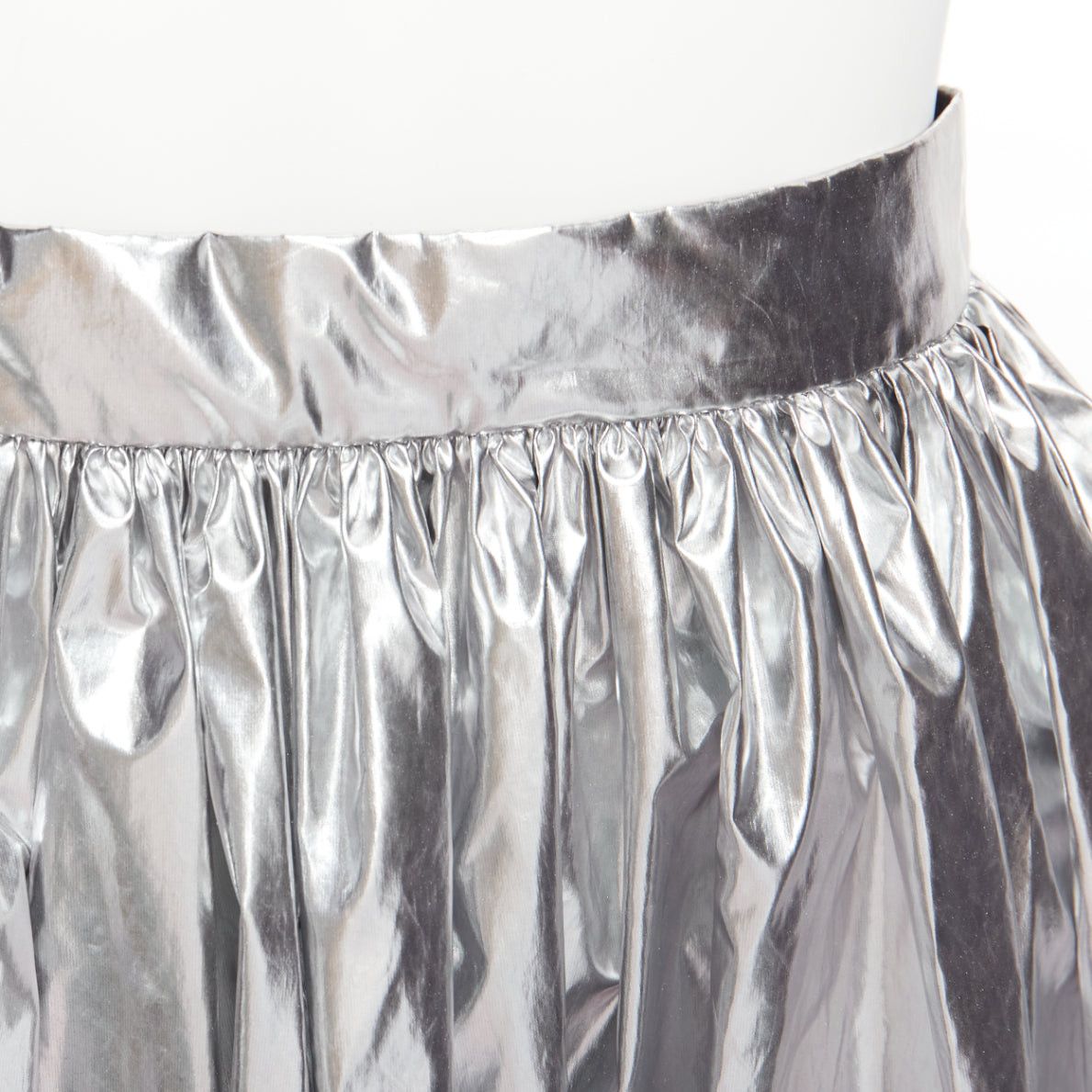 Alexander McQueen ALEXANDER MCQUEEN 2022 metallic silver foil flared knee length circle skirt IT36 XXS Size 25" / US 0 / IT 36 - 2 Thumbnail