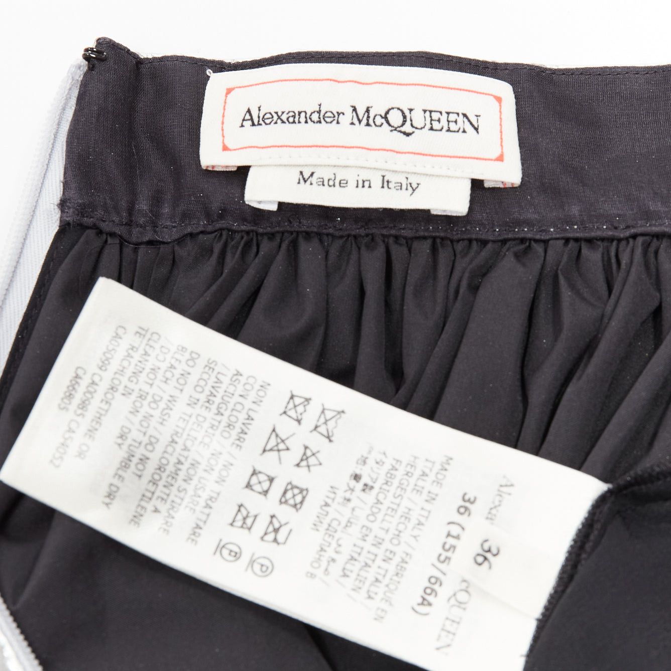 Alexander McQueen ALEXANDER MCQUEEN 2022 metallic silver foil flared knee length circle skirt IT36 XXS Size 25" / US 0 / IT 36 - 8 Thumbnail