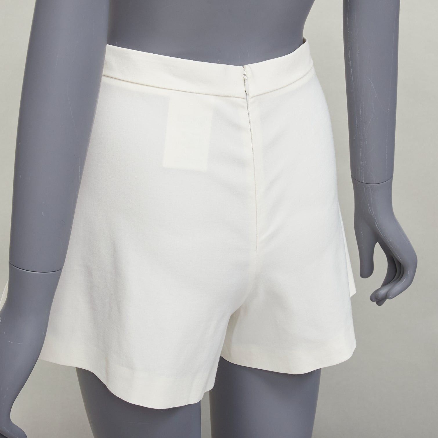 RED Valentino RED VALENTINO cream ribbon bow detail pockets wide shorts IT36 XXS Size 25" / US 0 / IT 36 - 7 Thumbnail