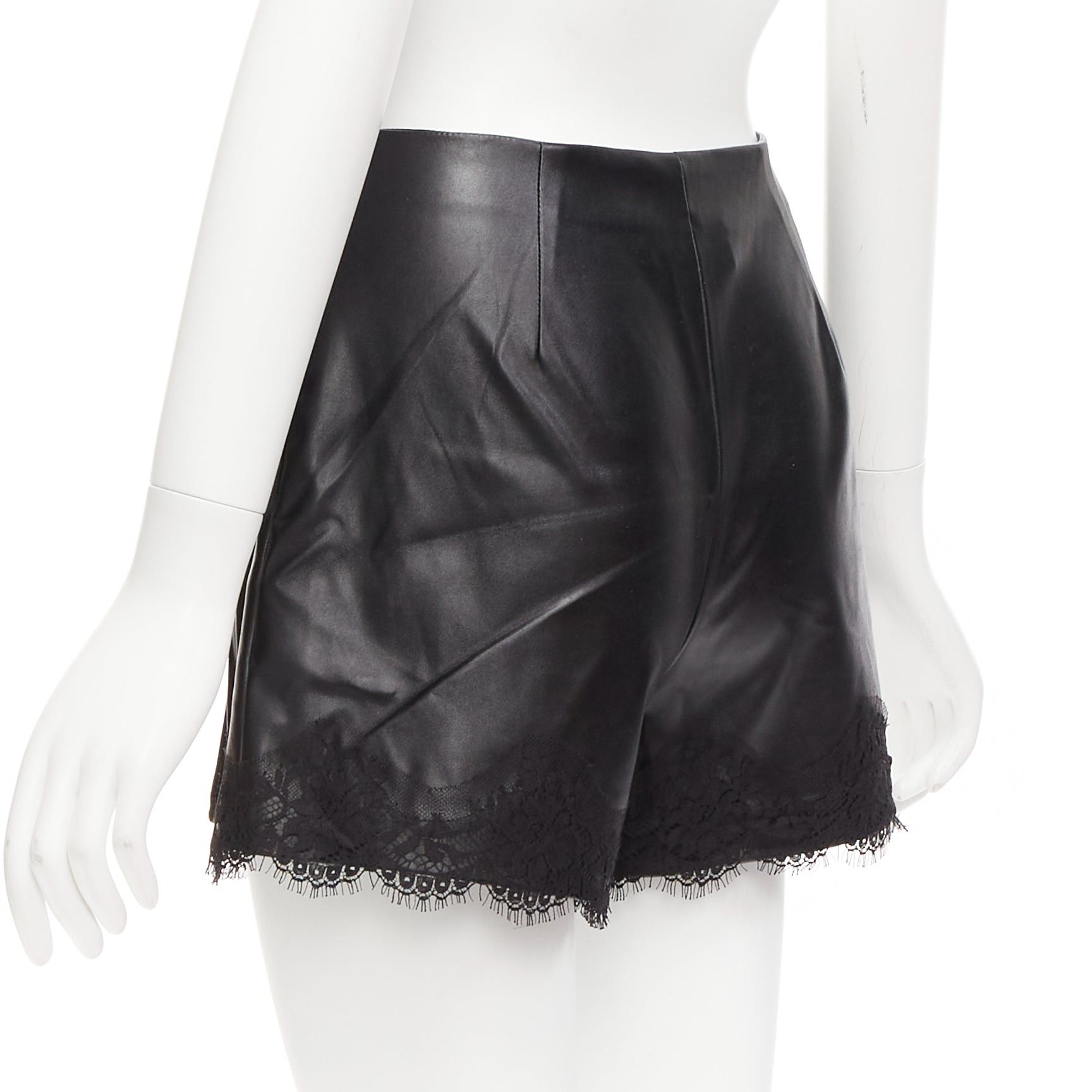 Ermanno Scervino ERMANNO SCERVINO black vegan leather wrap skort lace trim shorts IT38 XS Size 26" / US 2 / IT 38 - 6 Thumbnail