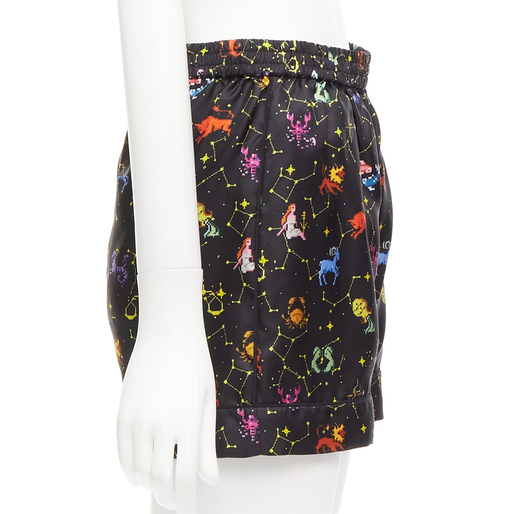 Dior DIOR Lucky Dior 100% silk black colorful astrology cuffed boxer shorts FR32 XXS Size 25" / US 0 / IT 36 - 4 Thumbnail