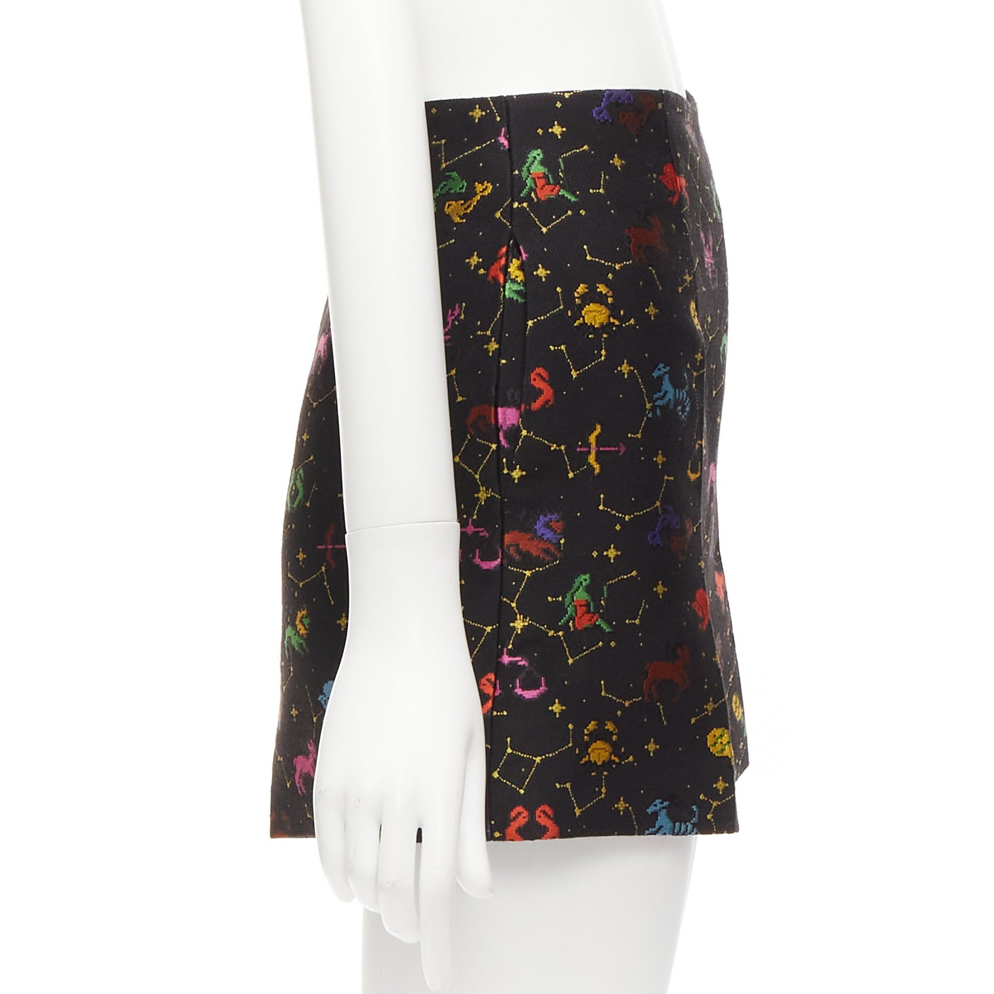 Dior DIOR Lucky Dior black colorful astrology jacquard high waisted shorts FR32 XXS Size 25" / US 0 / IT 36 - 4 Thumbnail