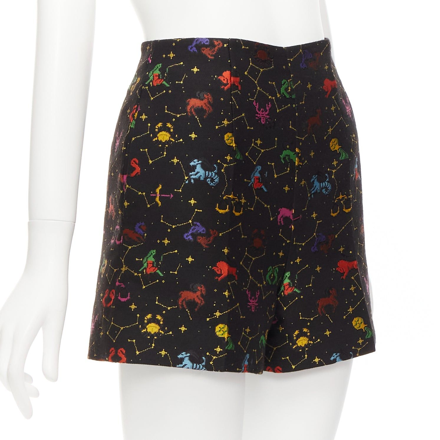Dior DIOR Lucky Dior black colorful astrology jacquard high waisted shorts FR32 XXS Size 25" / US 0 / IT 36 - 3 Thumbnail