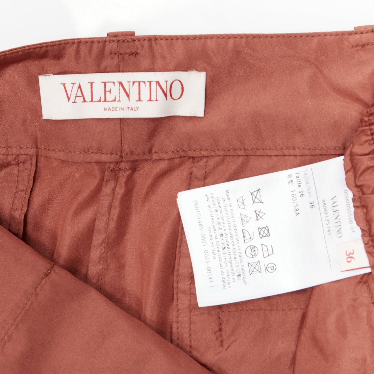 Valentino VALENTINO 2021 Piccioli 100% silk brick red high waisted dress shorts IT36 XXS Size 25" / US 0 / IT 36 - 8 Thumbnail
