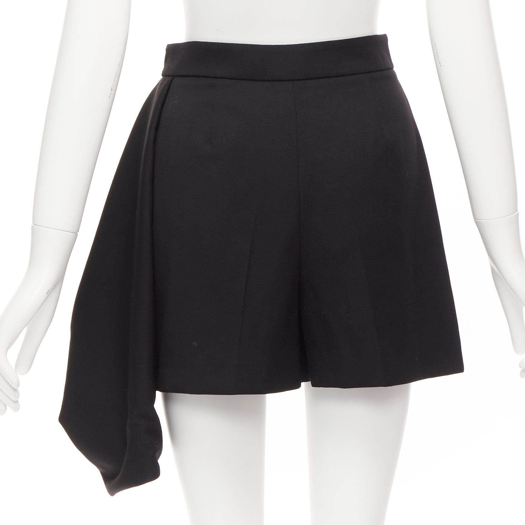 Alexander McQueen ALEXANDER MCQUEEN black virgin wool asymmetric cascade wide shorts IT38 XS Size 26" / US 2 / IT 38 - 5 Thumbnail