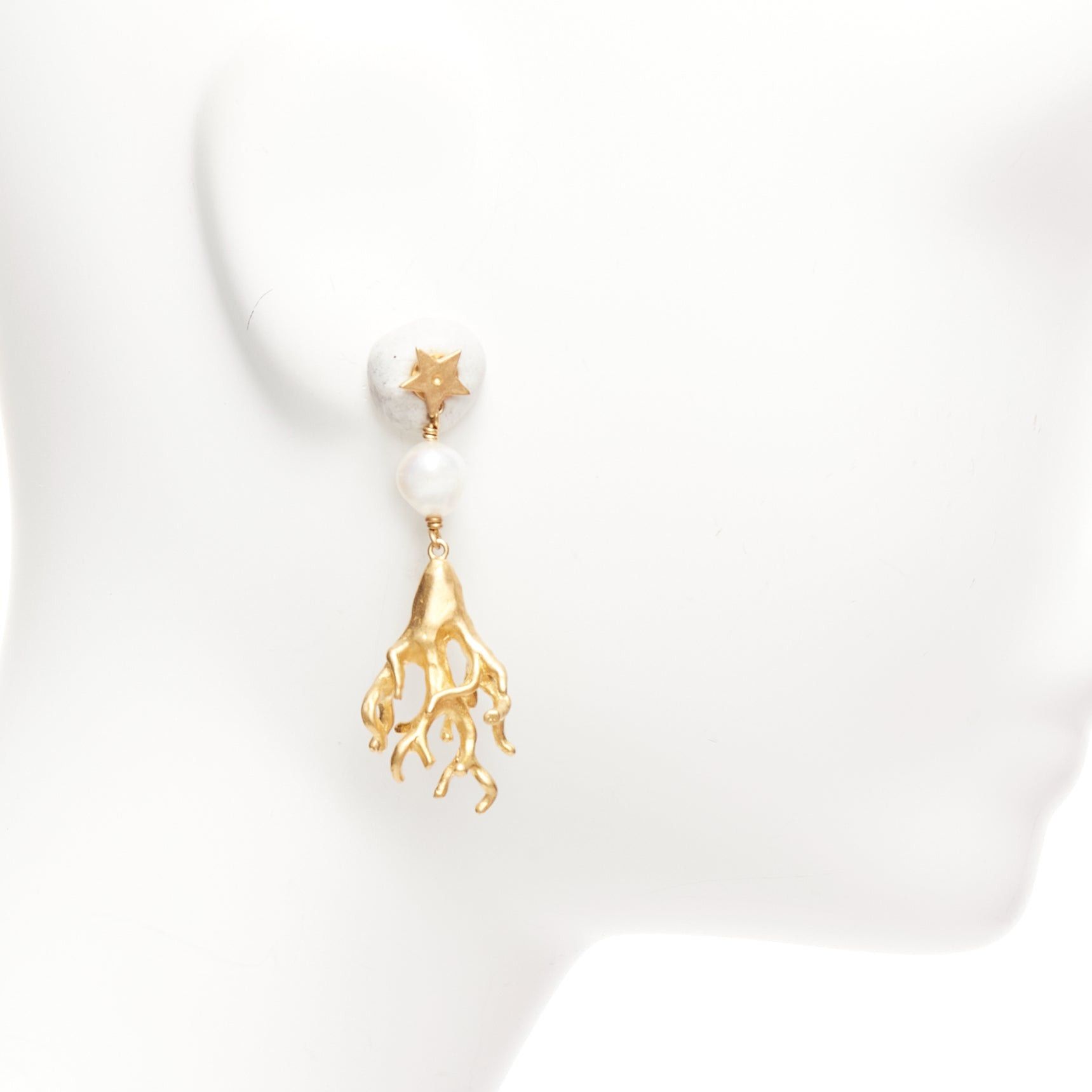 Dior DIOR Tribales Coraile gold metal star coral faux pearl drop pin earrings Pair Size ONE SIZE - 4 Thumbnail