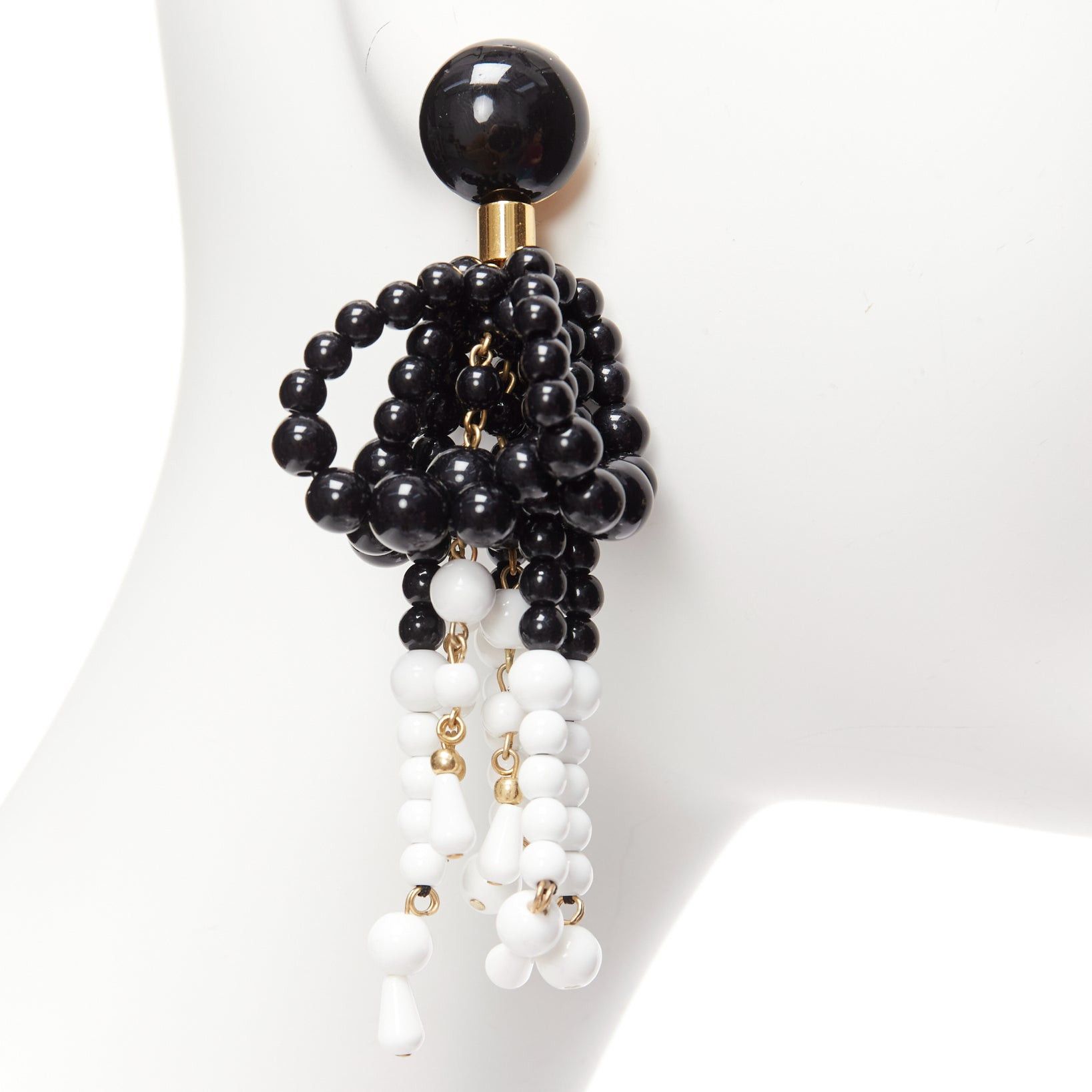 Marni MARNI black white plastic beads drop tassel statement dangling clip on earrings pair Size ONE SIZE - 5 Thumbnail