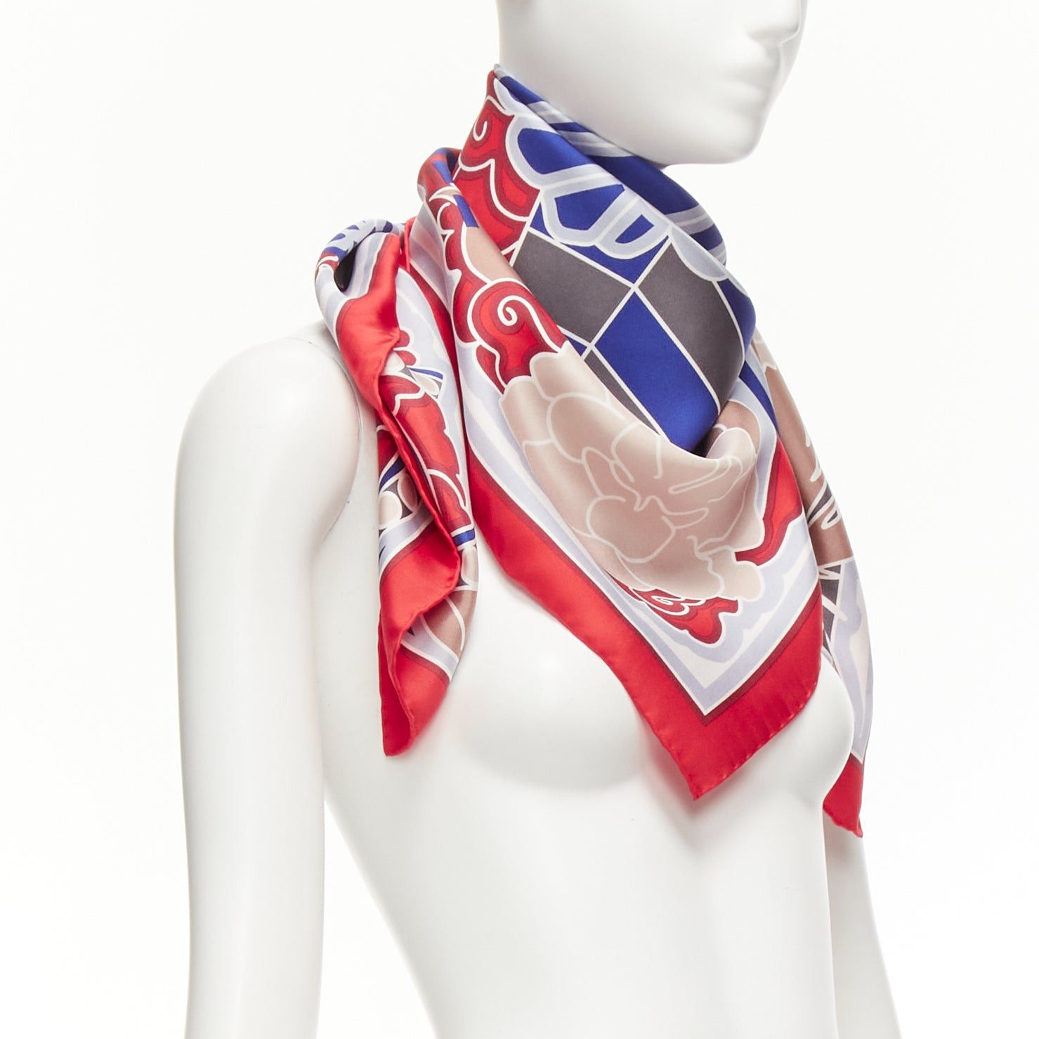 Chanel CHANEL 100% silk red blue lion statue palm trees big square scarf Size ONE SIZE - 3 Thumbnail