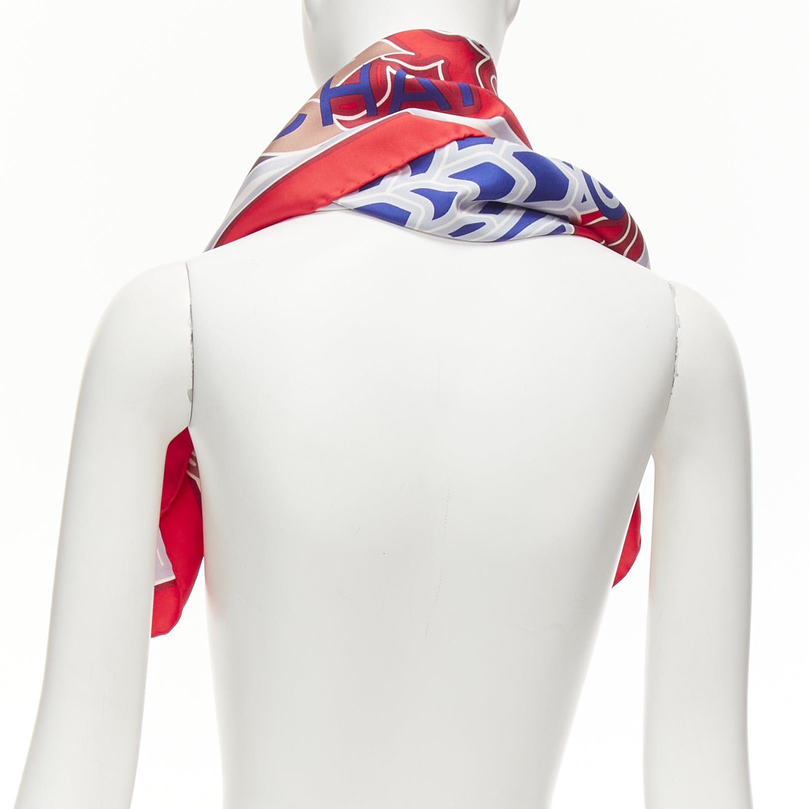 Chanel CHANEL 100% silk red blue lion statue palm trees big square scarf Size ONE SIZE - 5 Thumbnail