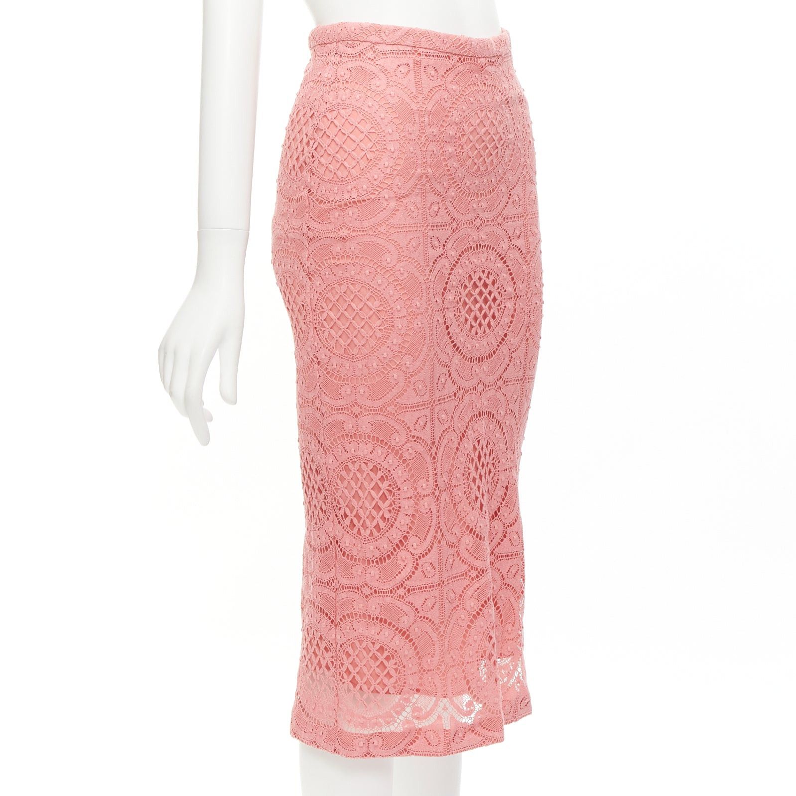Burberry BURBERRY Runway pink cotton blend floral lace high waisted pencil skirt IT36 XXS Size 25" / US 0 / IT 36 - 3 Thumbnail