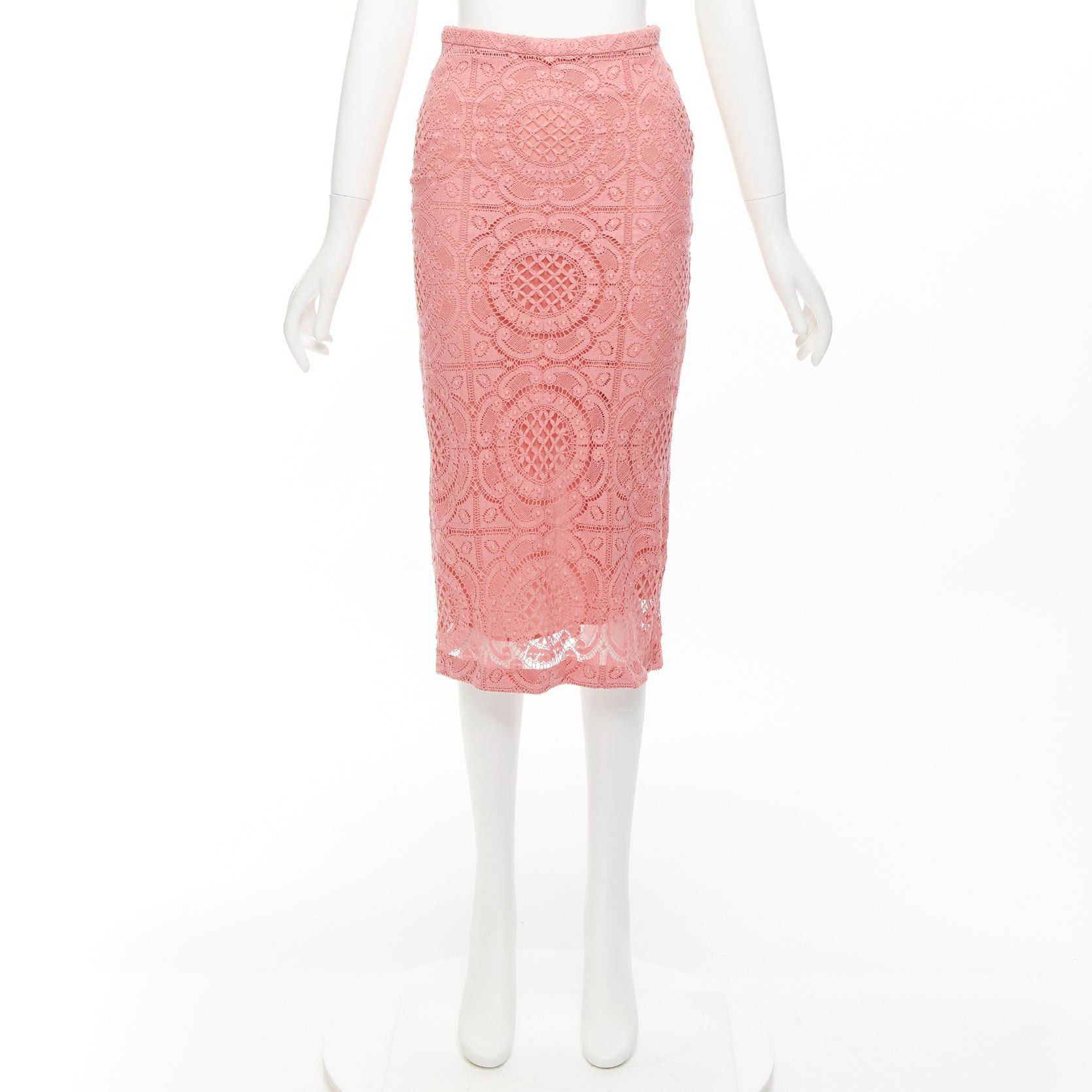 Burberry BURBERRY Runway pink cotton blend floral lace high waisted pencil skirt IT36 XXS Size 25" / US 0 / IT 36 - 9 Thumbnail