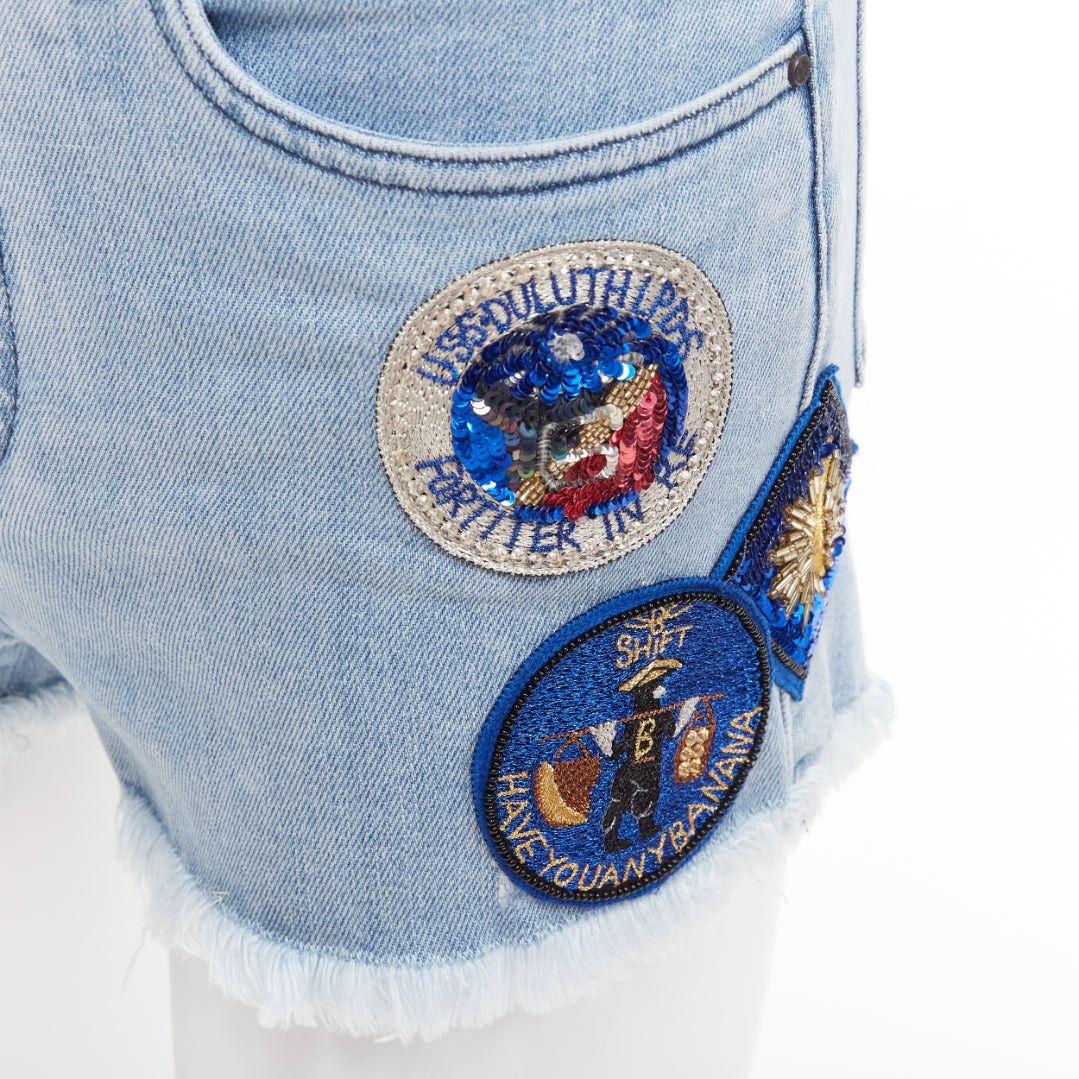 MR & MRS ITALY MR AND MRS ITALY blue glitter badge patch colorful paint denim shorts IT38 XS Size 26" / US 2 / IT 38 - 2 Thumbnail